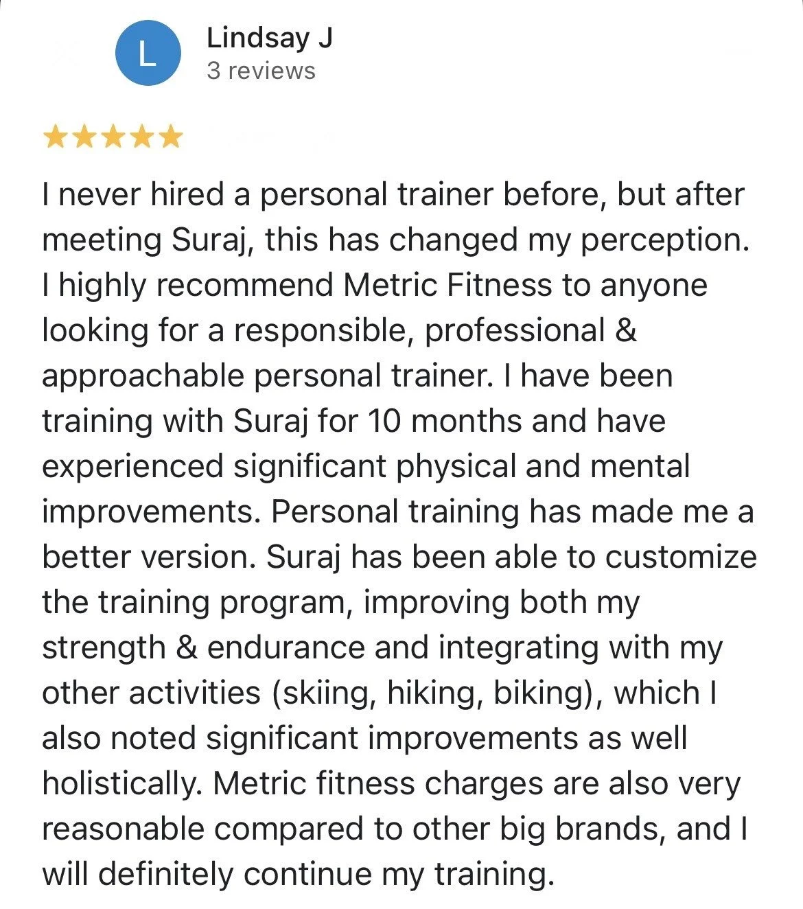 Online review for Lindsay J praising Metric Fitness and trainer Suraj, highlighting personal training benefits and affordability