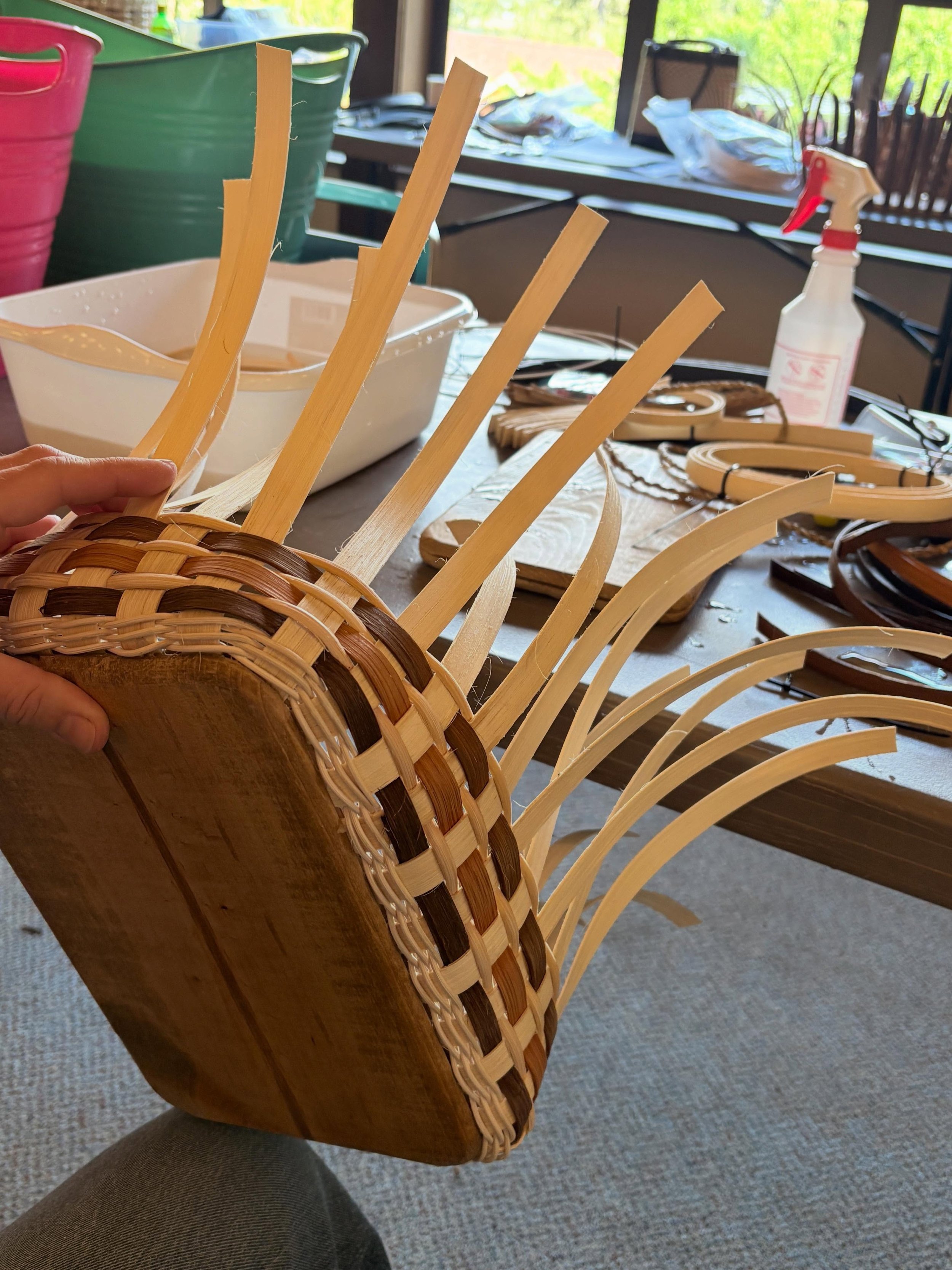 Day 4 at the #nwbasketweavers Spring Retreat! Today&rsquo;s class was reed rather than willow, but that brought colors and patterns into the mix. I ended with a great sized market basket in a faux plaid. The evening was a blast with the market (thank