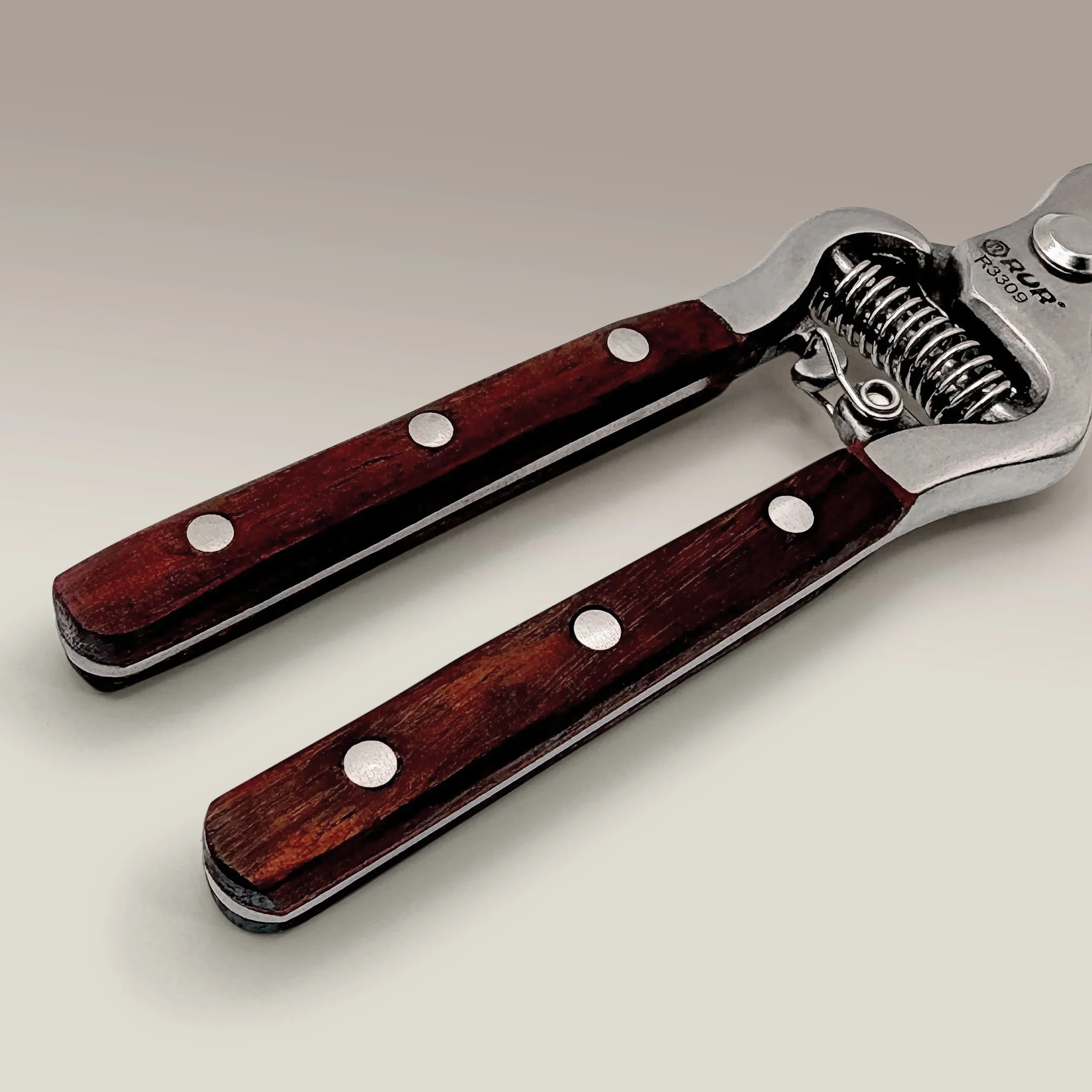 Modified-Clippers_02.jpg