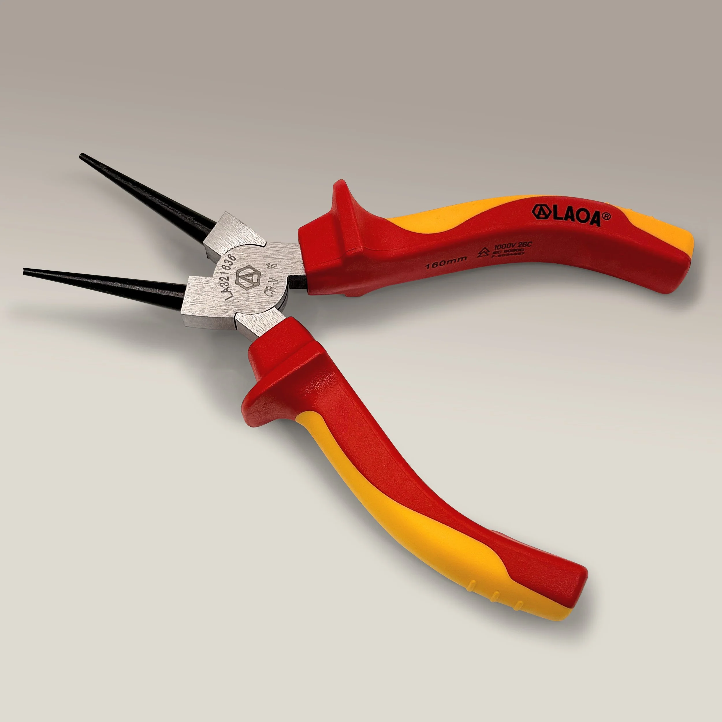Round-Nose-Pliers_02.jpg