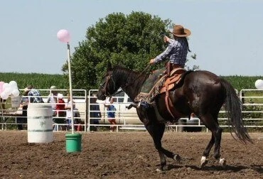 Jill shooting on Midget