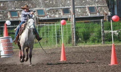 Jill shooting on Sassy