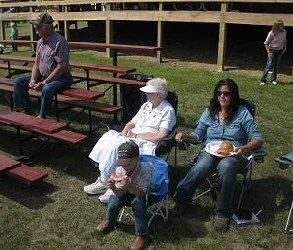 Grandpa Norman, Grandma Karen, Sheri &amp; Gage - Having lunch