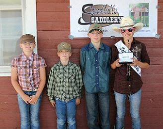 The Wrangler competitors: Champion-Lexi Geier, Douglas Geier, Gage Geier and Gracie Syversen...... watch out next year boys!!!! You know why.......