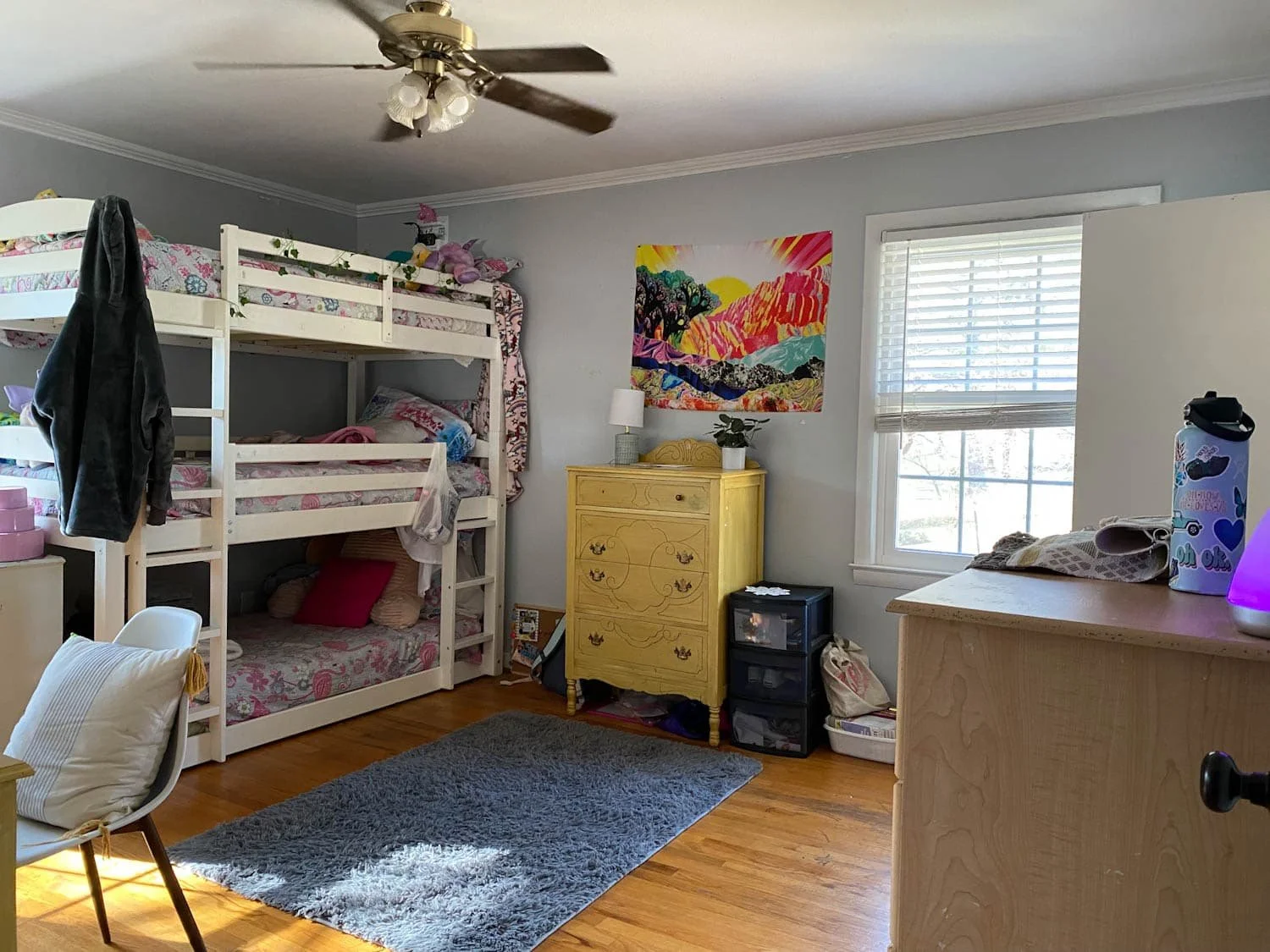 bedroom before 8.jpg