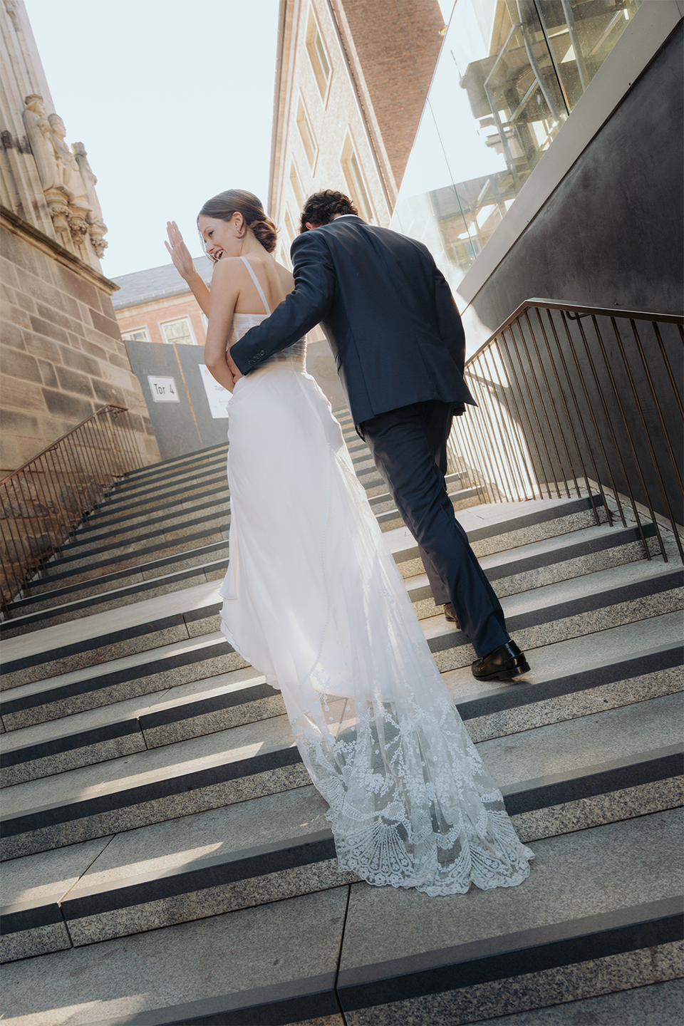 Max_Trojanus_Wedding_0019.png