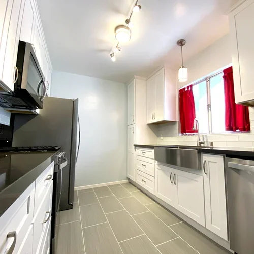 ESPERANZA AVE (2020)