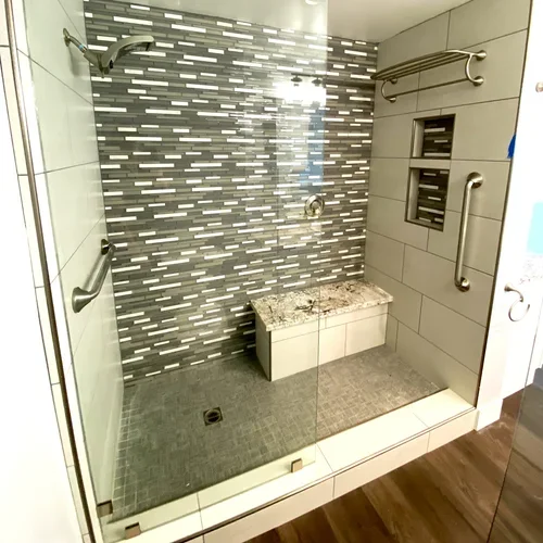 E OCEAN BLVD / MASTER (2020)