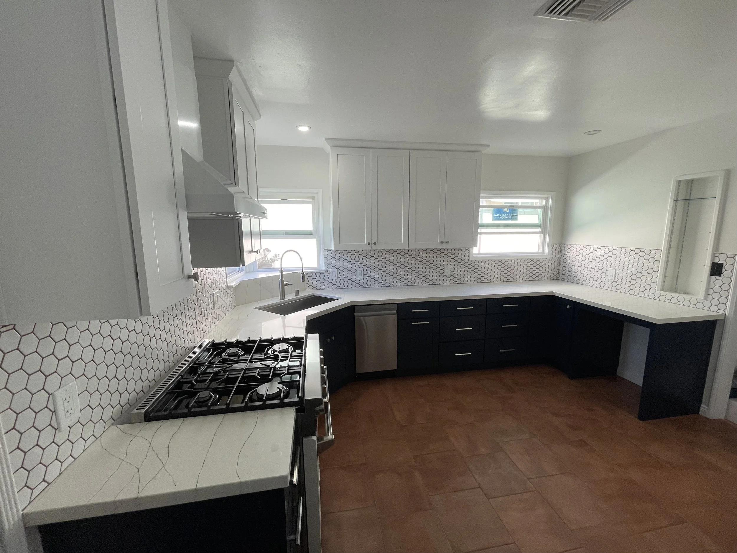 W 31ST STREET (2025)