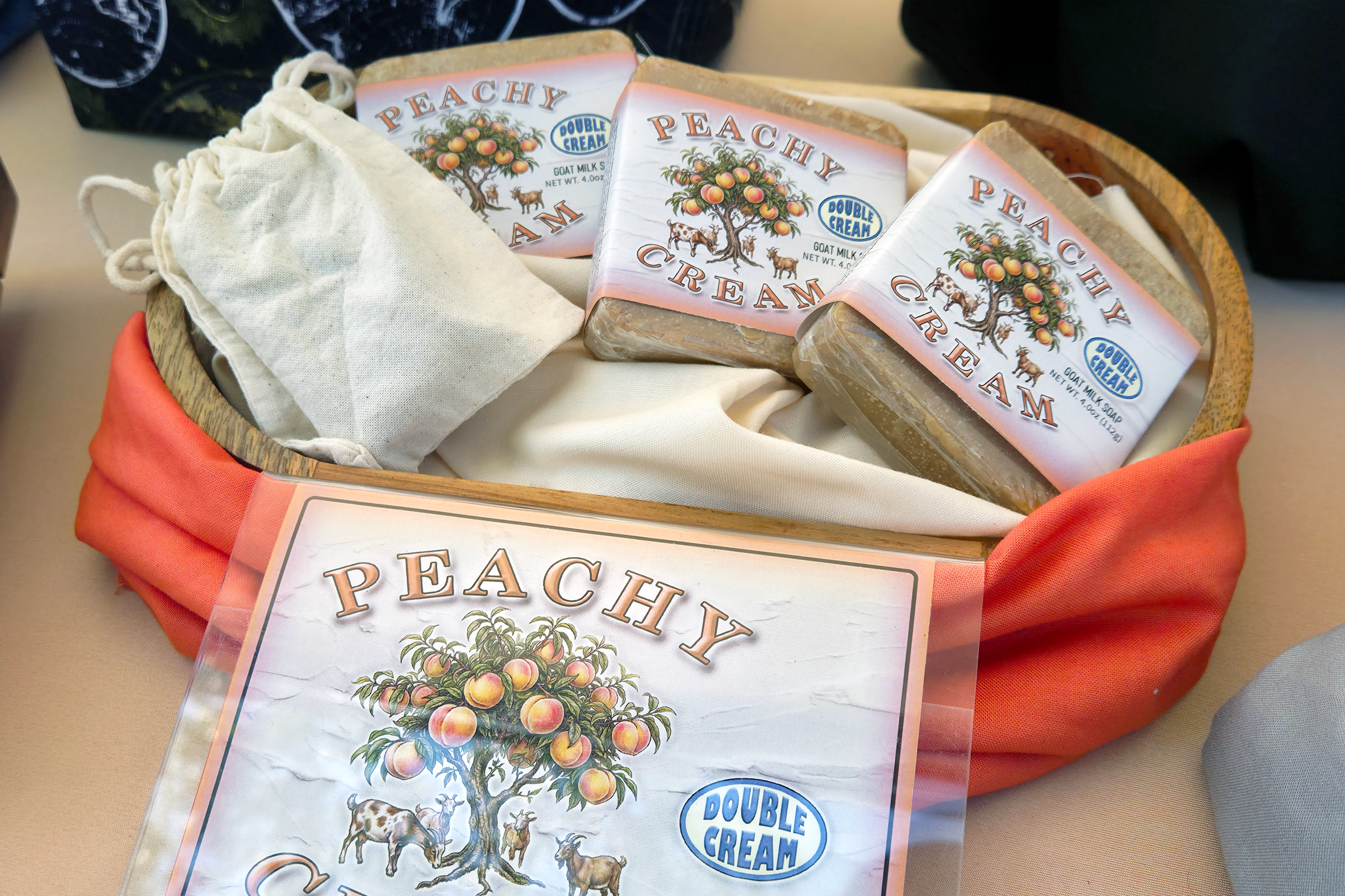 PEACHY CREAM w/ Double Cream