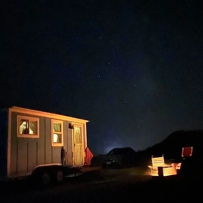 Thank you Rosemarie for the awesome picture! Since I&rsquo;m usually on the island in the morning I miss these night time views. #comfortatthebeach #glamping #oceancitymaryland #marylanddnr #assateague #adsateaguerental #assateaguecottage #assateague