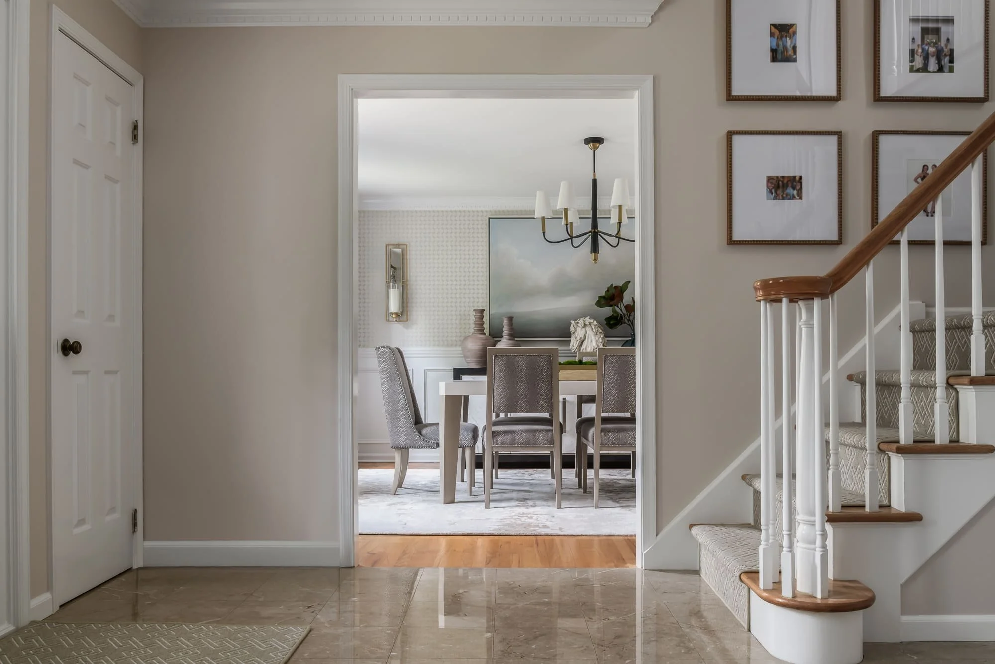 Timeless-meets-modern interiors in the Saddle Ridge Reimagined project by Melissa’s Designs.