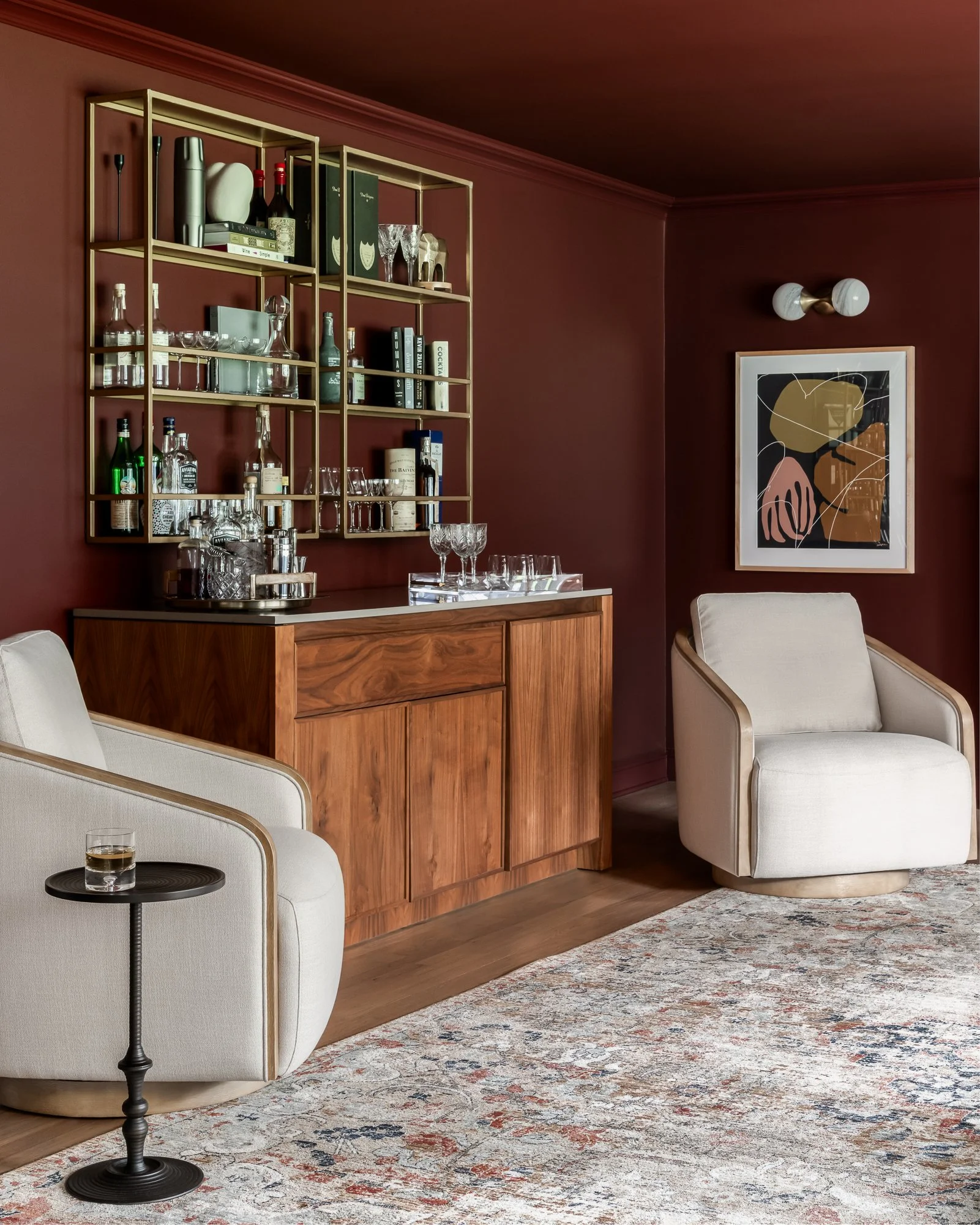 Warm, modern interiors with bold accents in the Sassy & Sophisticated on Stratford project by Melissa’s Designs.