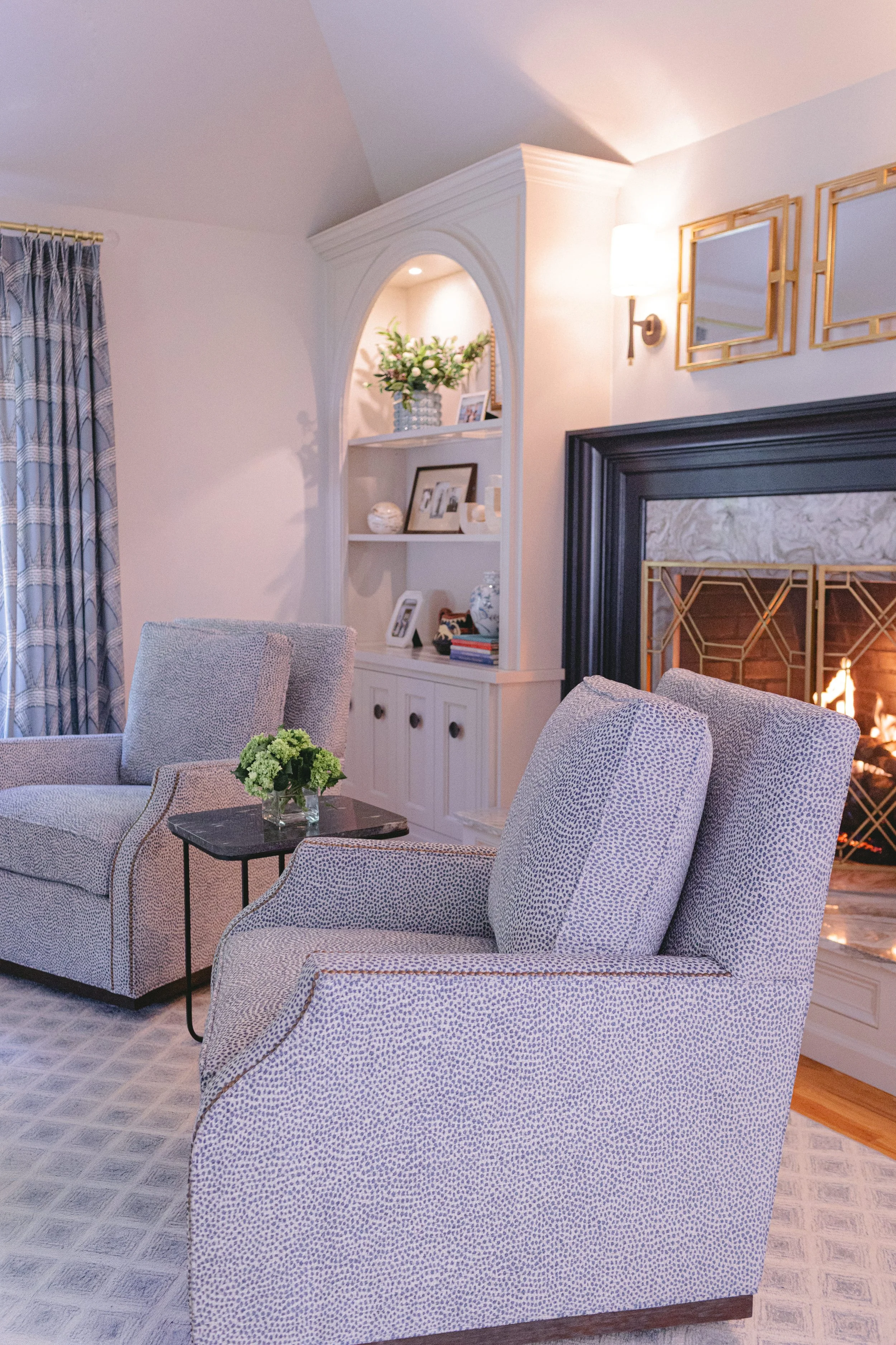 Timeless-meets-modern interiors in the Saddle Ridge Reimagined project by Melissa’s Designs.