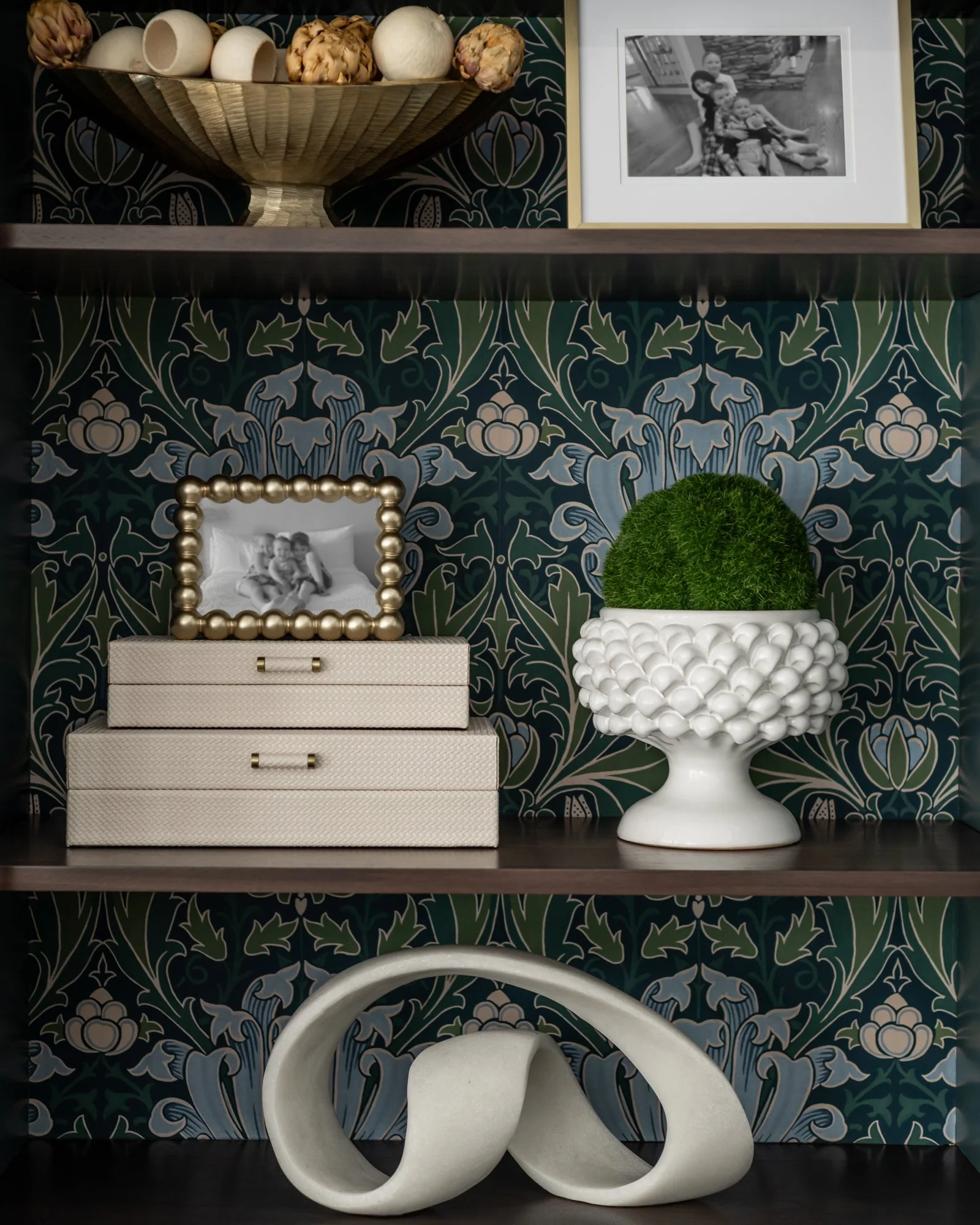 Playful, whimsical interior design with layered textures in the Old Acres Whimsy project by Melissa’s Designs.