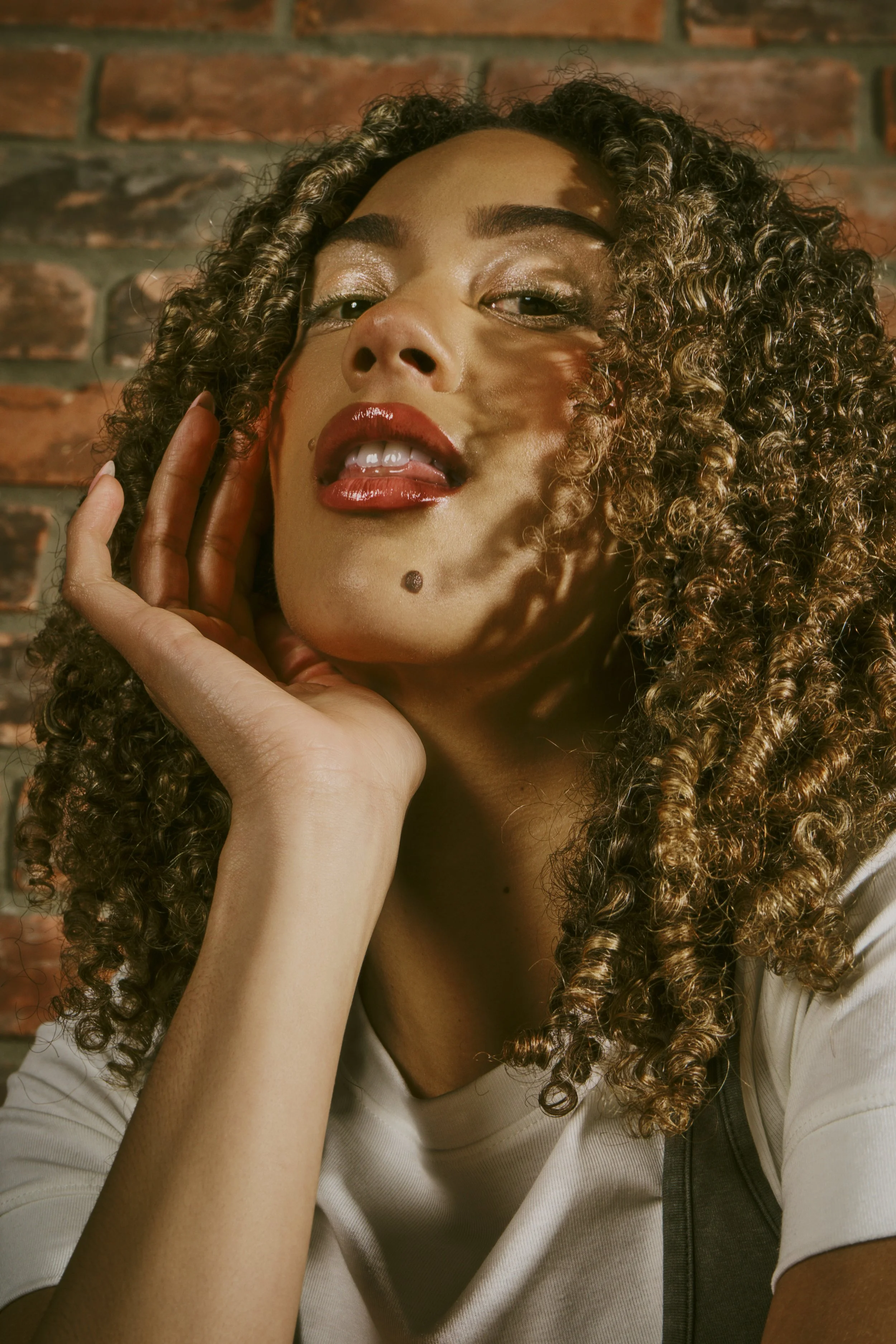 Photographer: Geena Millar
Model: Kelsey Williams
MUA: Avery McAllister
Stylist: Maya Dorazio
