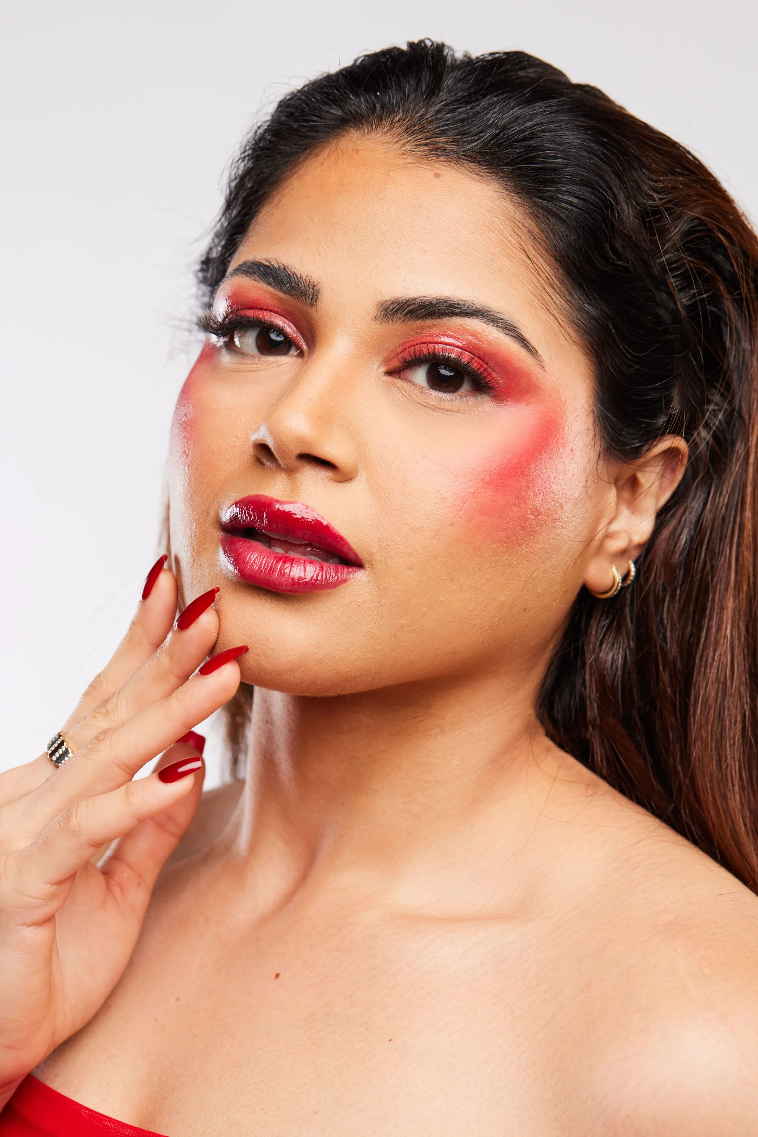 Photographer: Roberto Caruso
Model: Gurishq Kaur
HMUA: Avery McAllister