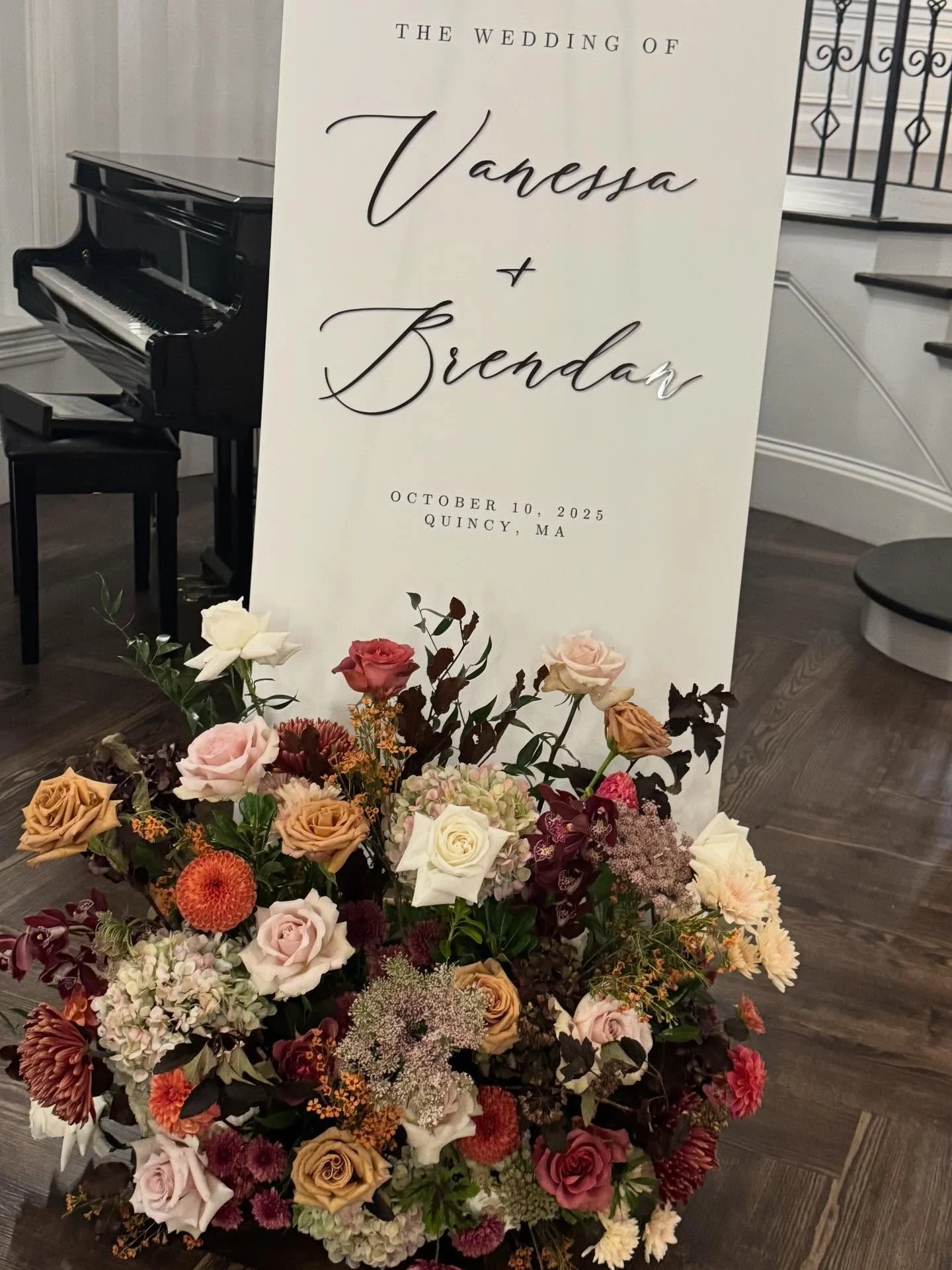 After the reception wrapped up at @granitelinks, Theo&rsquo;s Flowers picked up these gorgeous wedding florals created with love by @littlebloomsfloral and got to work- thoughtfully repurposing them into fresh bouquets for seniors living with dementi