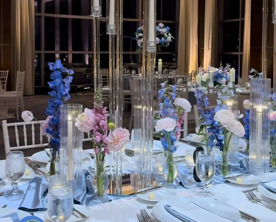 A heartfelt thank you to Lizzie and Matt who donated their stunning florals @floristika_studio 
@ericapaigeevents
@intercontinentalboston 
Thanks to your generosity (and our incredible volunteer team) these beautiful blooms brought smiles and joy to 