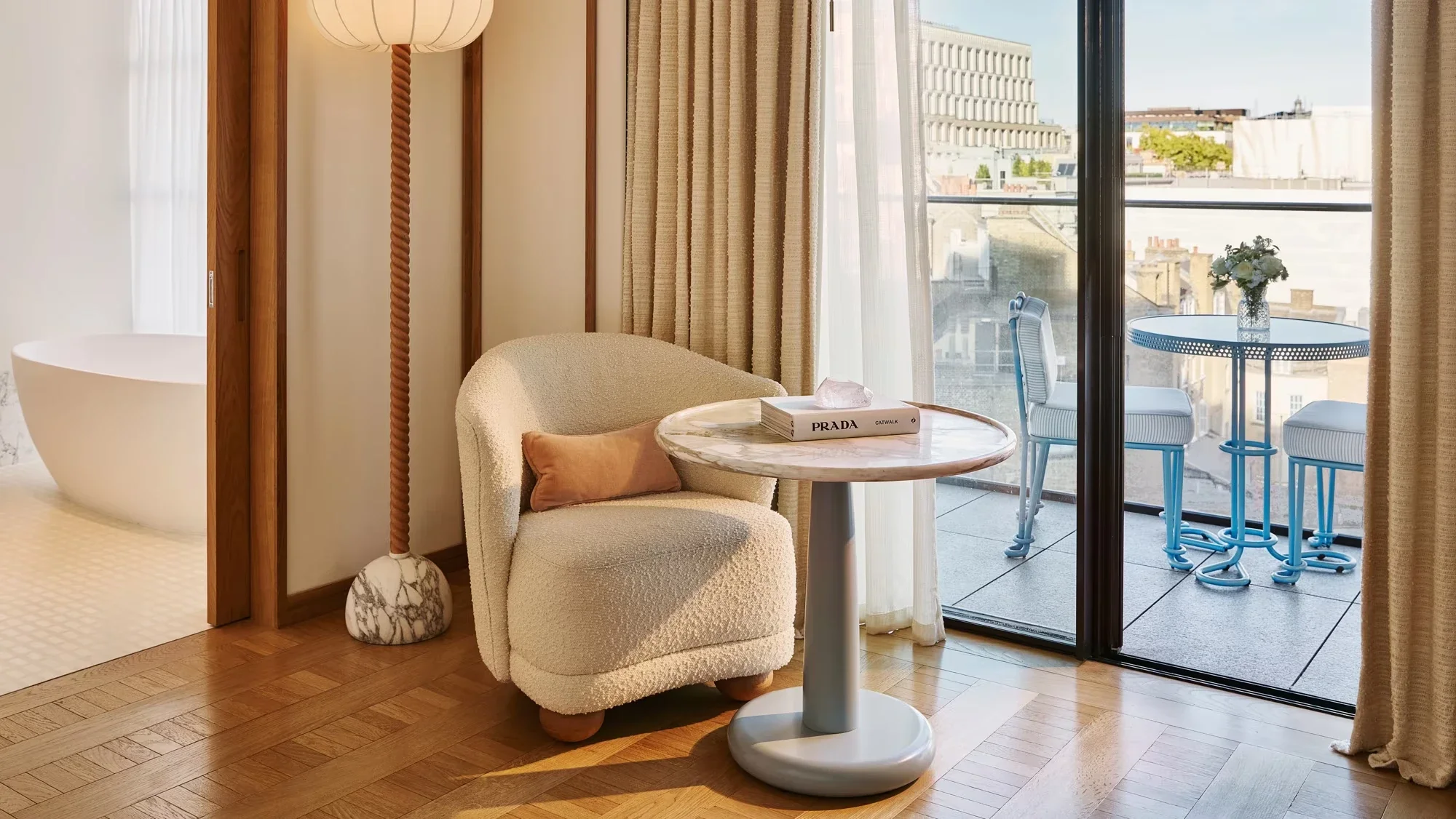CLA-TERRACE-JUNIOR-SUITE-BOS-04 (1).webp