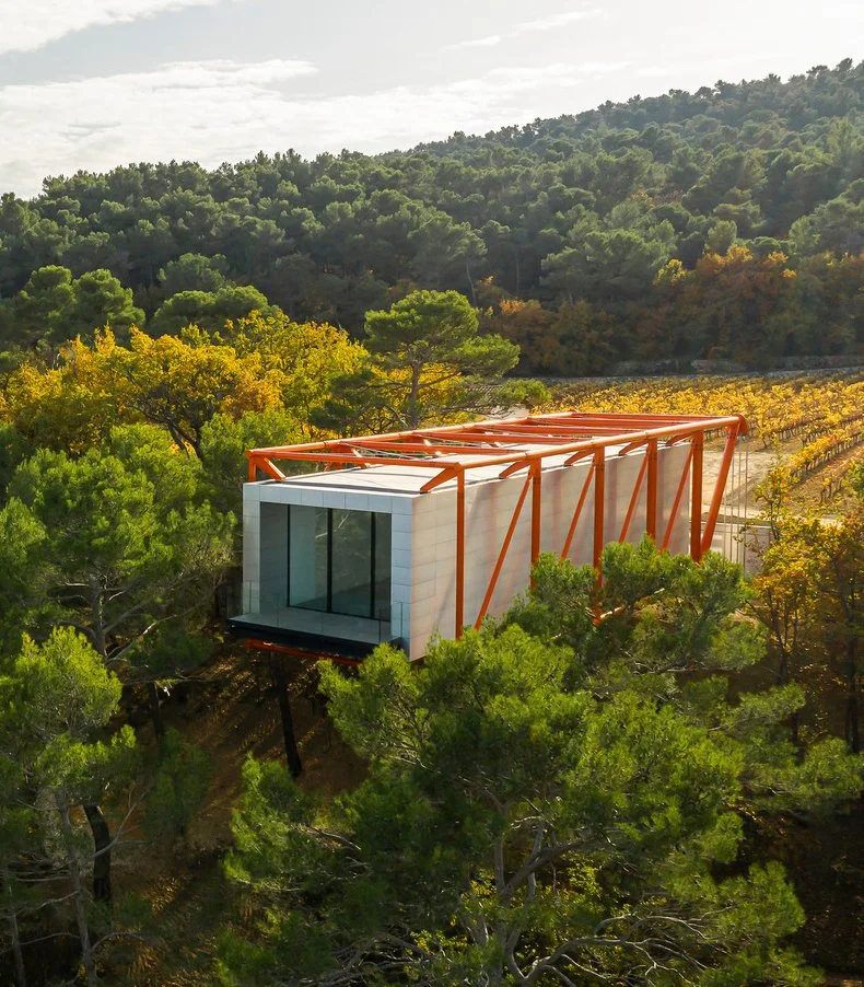 RICHARD ROGERS GALLERY - CHATEAUX LA COSTE