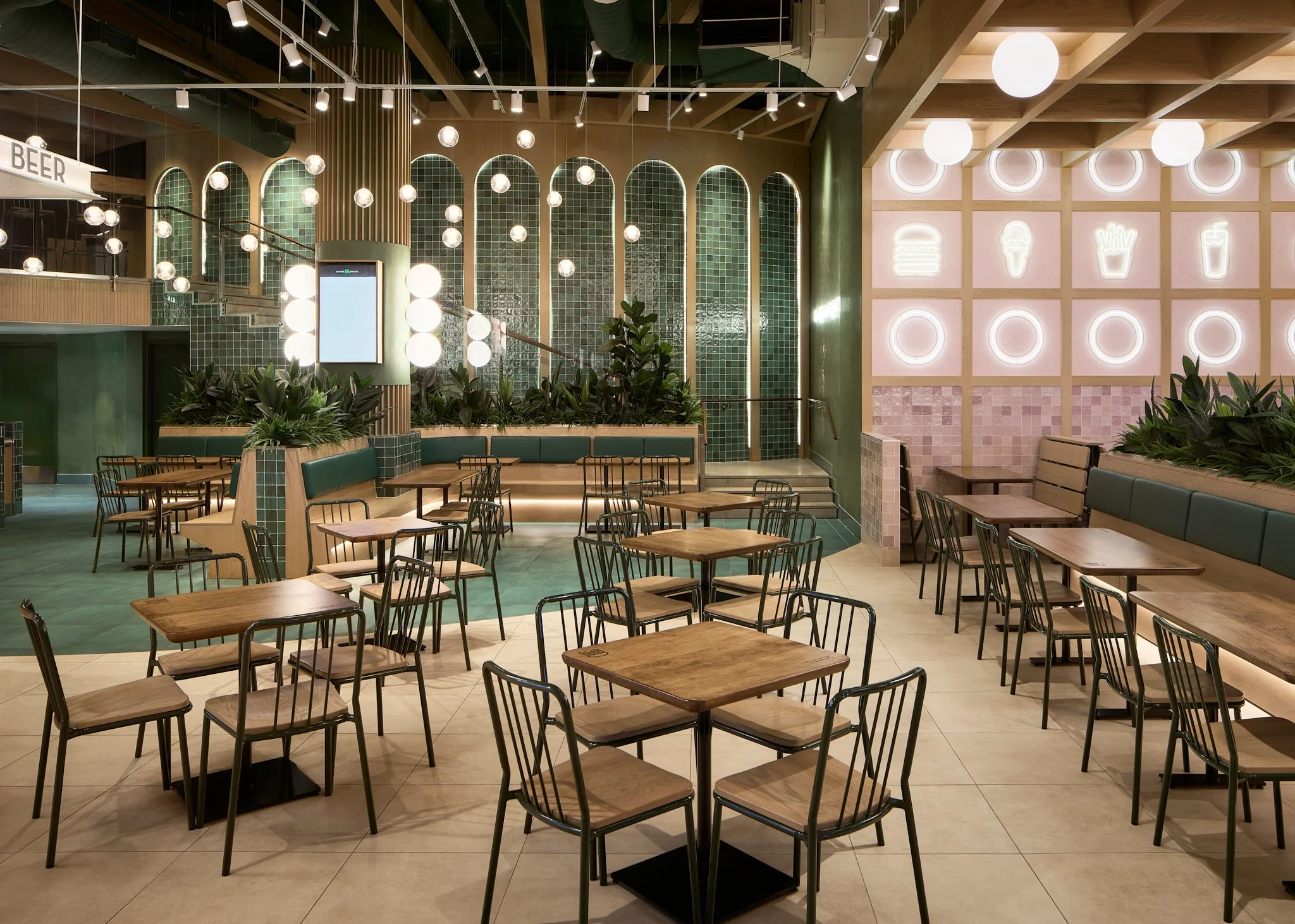 349-Carbon BG Shake Shack Toronto.jpg