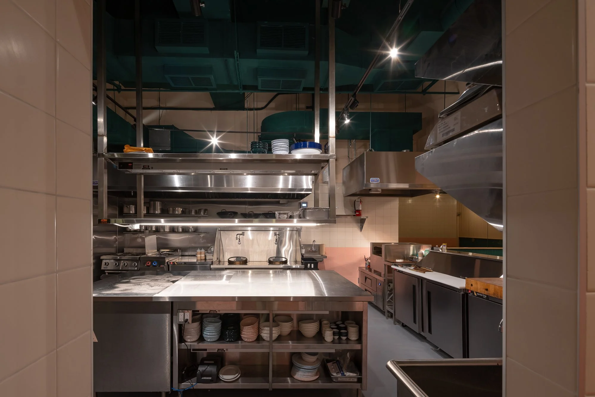 8 AFTER - 22072-048.jpg