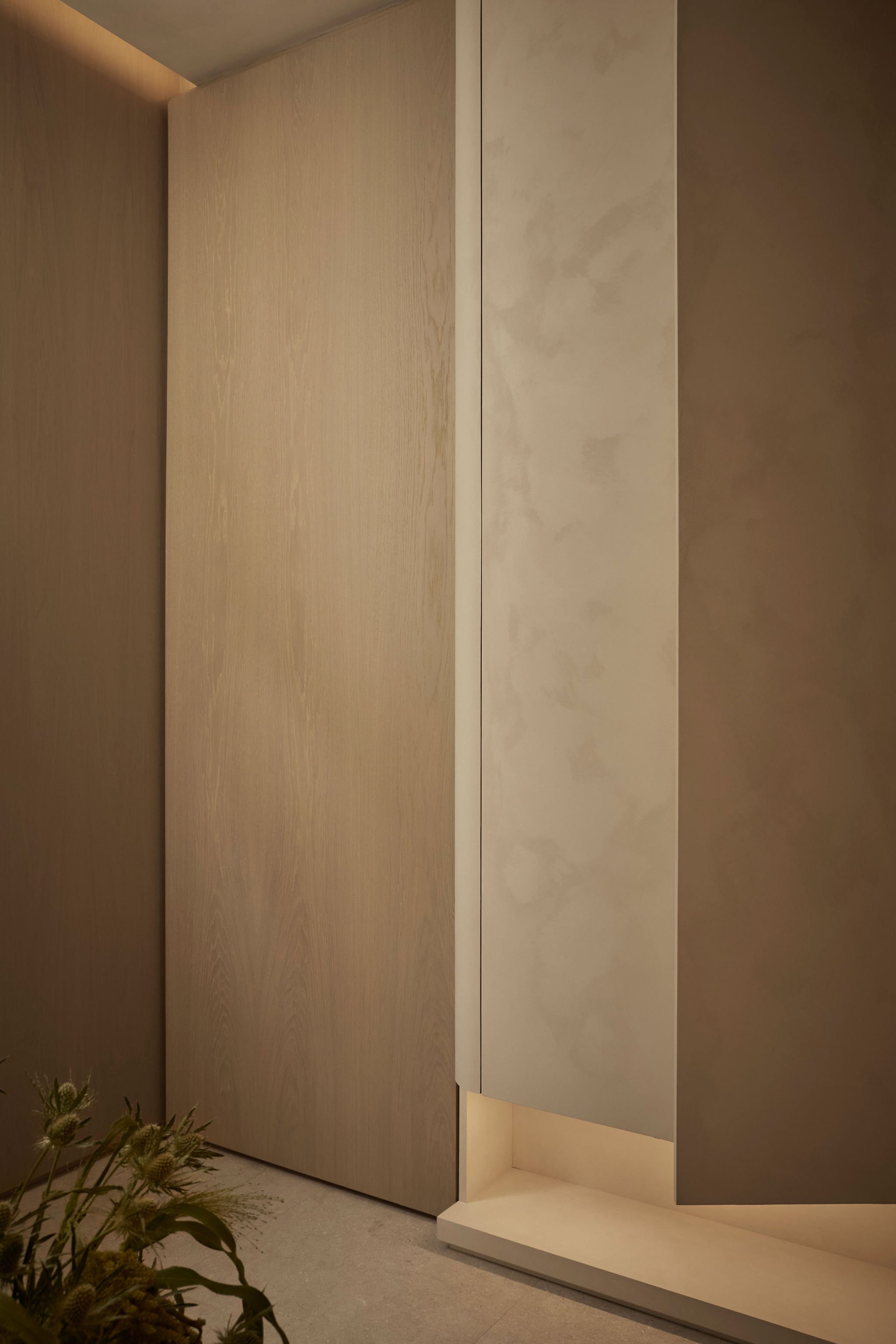 StudioAuthor_Aspect_17_Final.jpg