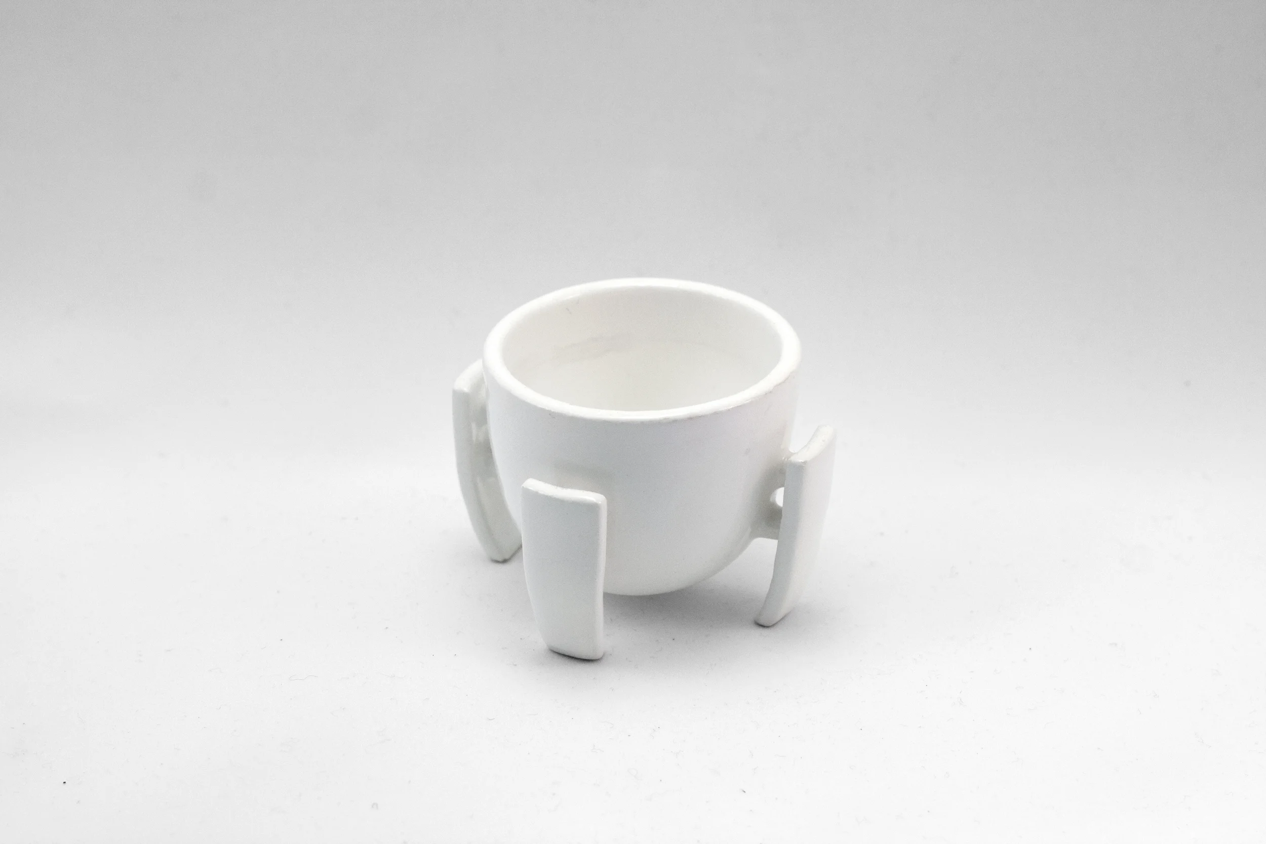 "Robocup" - an espresso cup made with 3D printed ceramics.