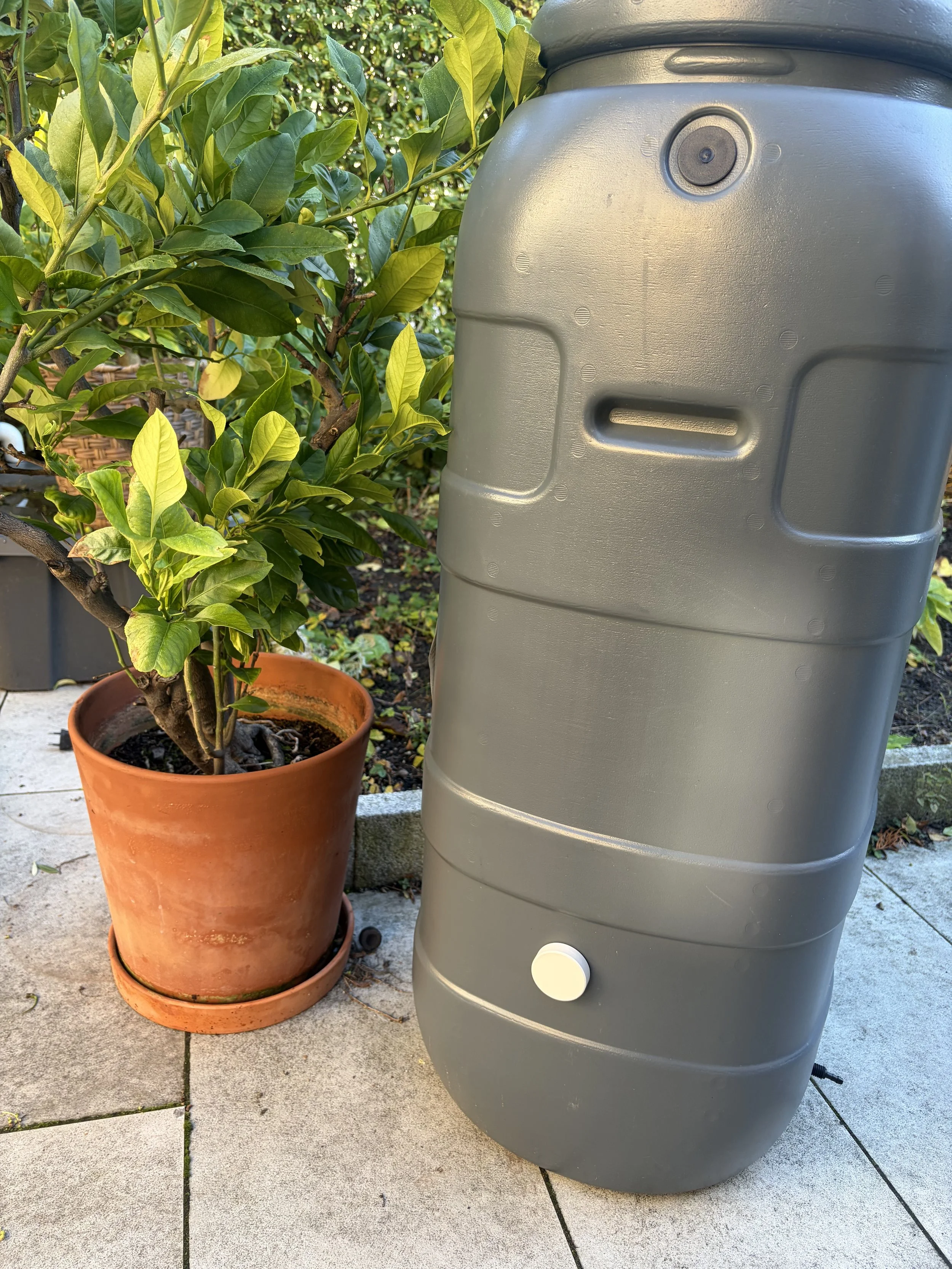 The puck attached to a water tank