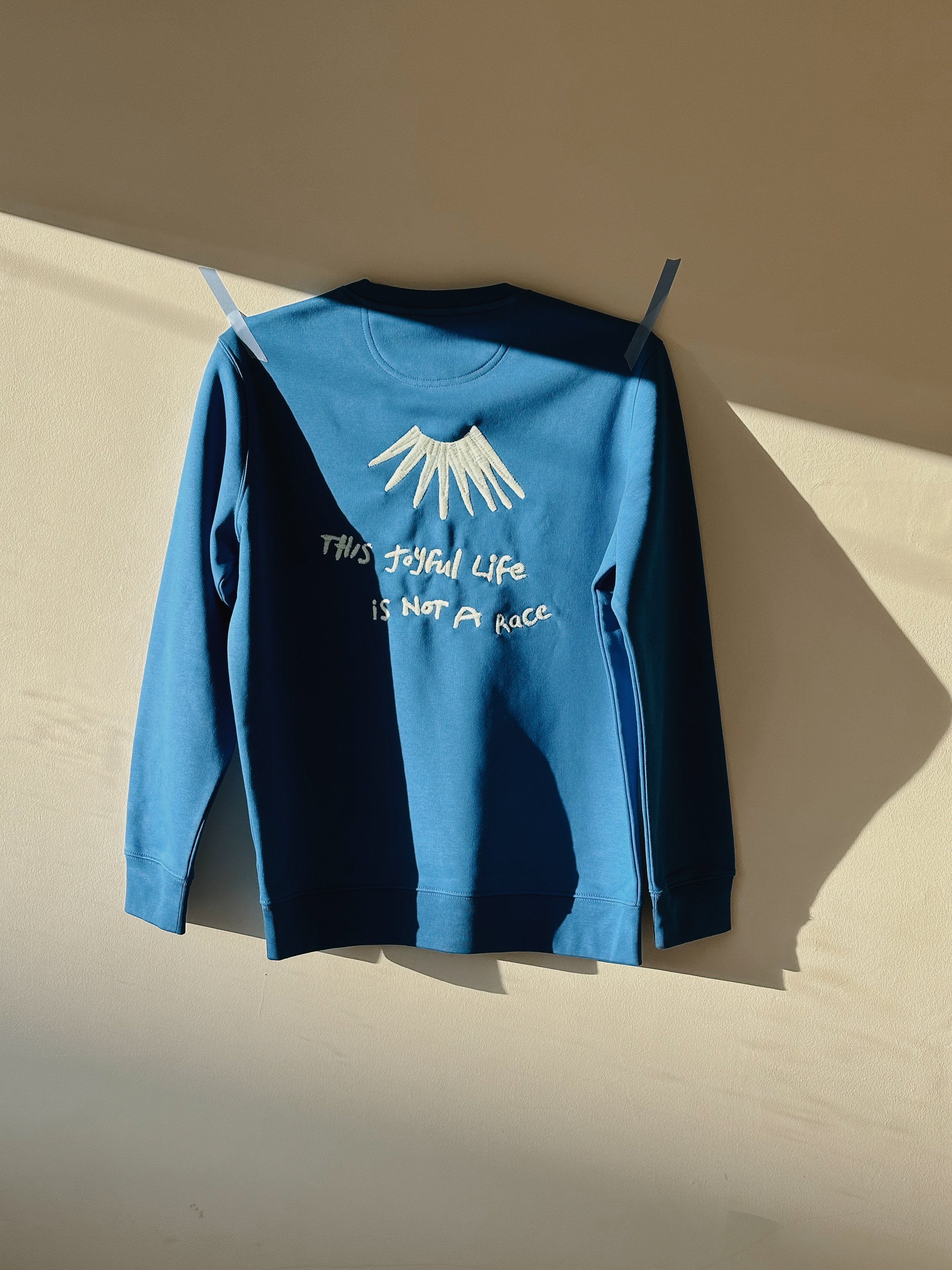 JOYFUL LIFE SWEATSHIRT - ROYAL BLUE