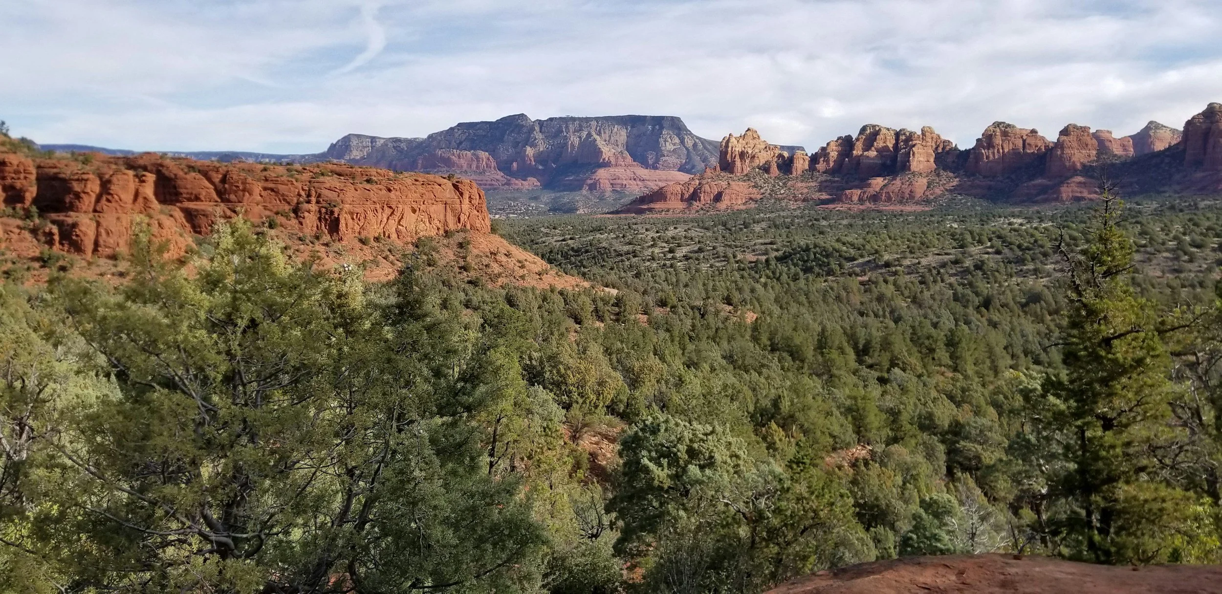 Wide view of Boynton Canyon’s red rock landscape surrounding Enchantment Resort in Sedona
