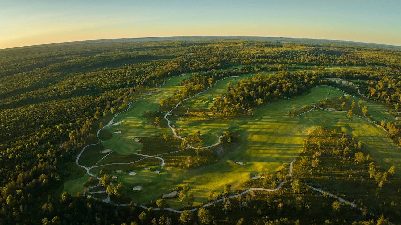 Aerial view of The Loop, Tom Doak's reversible golf course at Forest Dunes