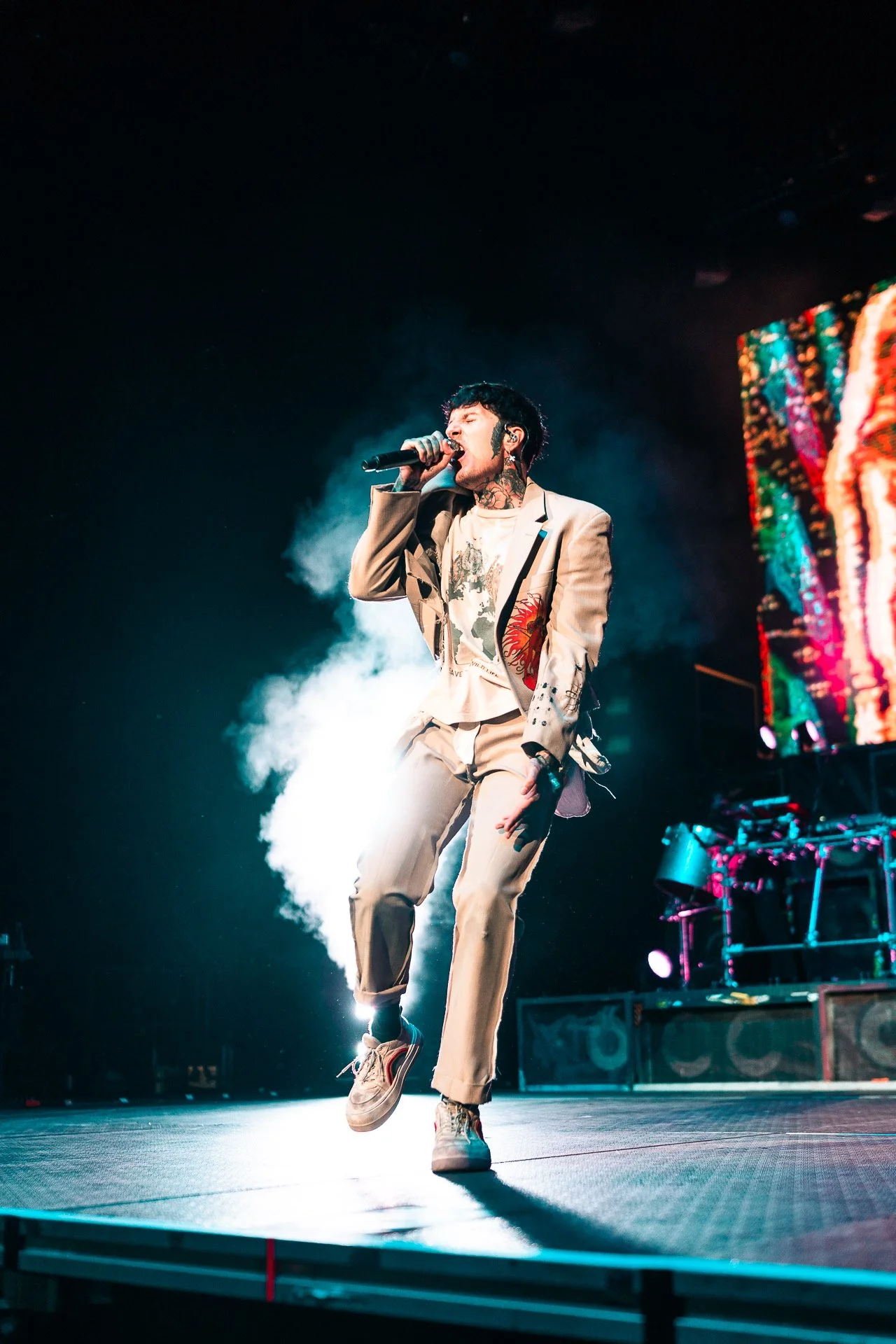 bmth-gif-2.JPG