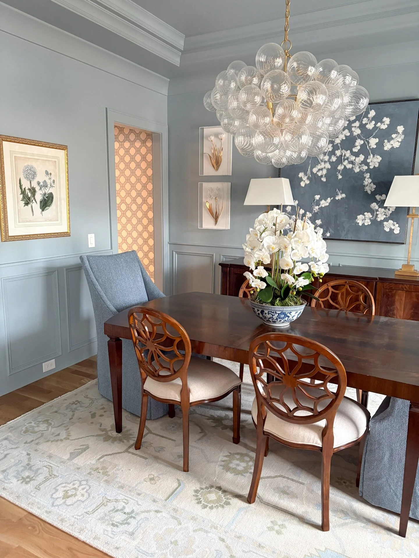More progress pics of this dining room! Or is it done? Is a room ever done&hellip;I don&rsquo;t know?!

This dining room will always be special to me. It&rsquo;s what happens when clients trust the process (and me), even when they can&rsquo;t fully s