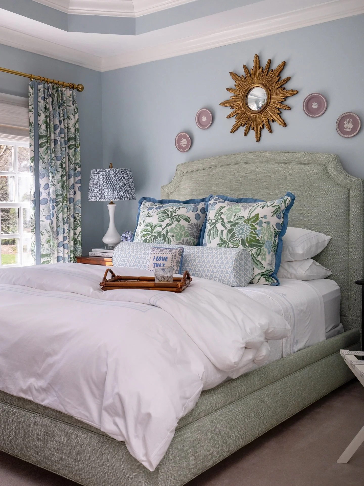 Designing a guest room that feels warm, collected, and intentional starts with one standout element, and for this space, it was this leafy Thibaut floral fabric. 🌿 Once we found this &ldquo;hero&rdquo; fabric, everything else fell into place: soft g