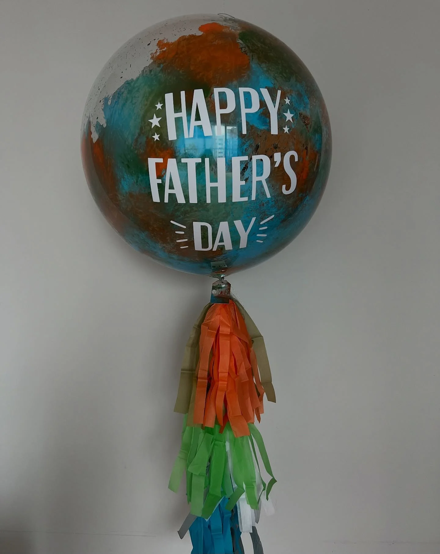 🎈 Pap&aacute;, gracias por tanto 💙
En Oliana celebramos a quienes nos ense&ntilde;an con el ejemplo, nos inspiran con su fuerza y nos abrazan con amor incondicional.

Este D&iacute;a del Padre, sorpr&eacute;ndelo con un detalle lleno de intenci&oac