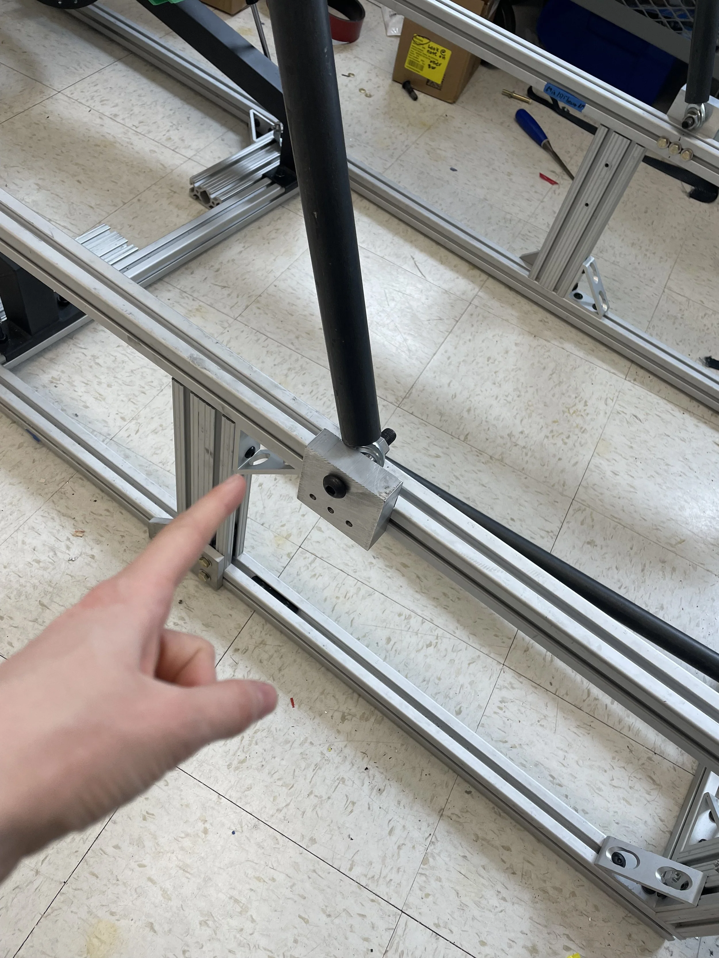 Attaching strut supports to base frame