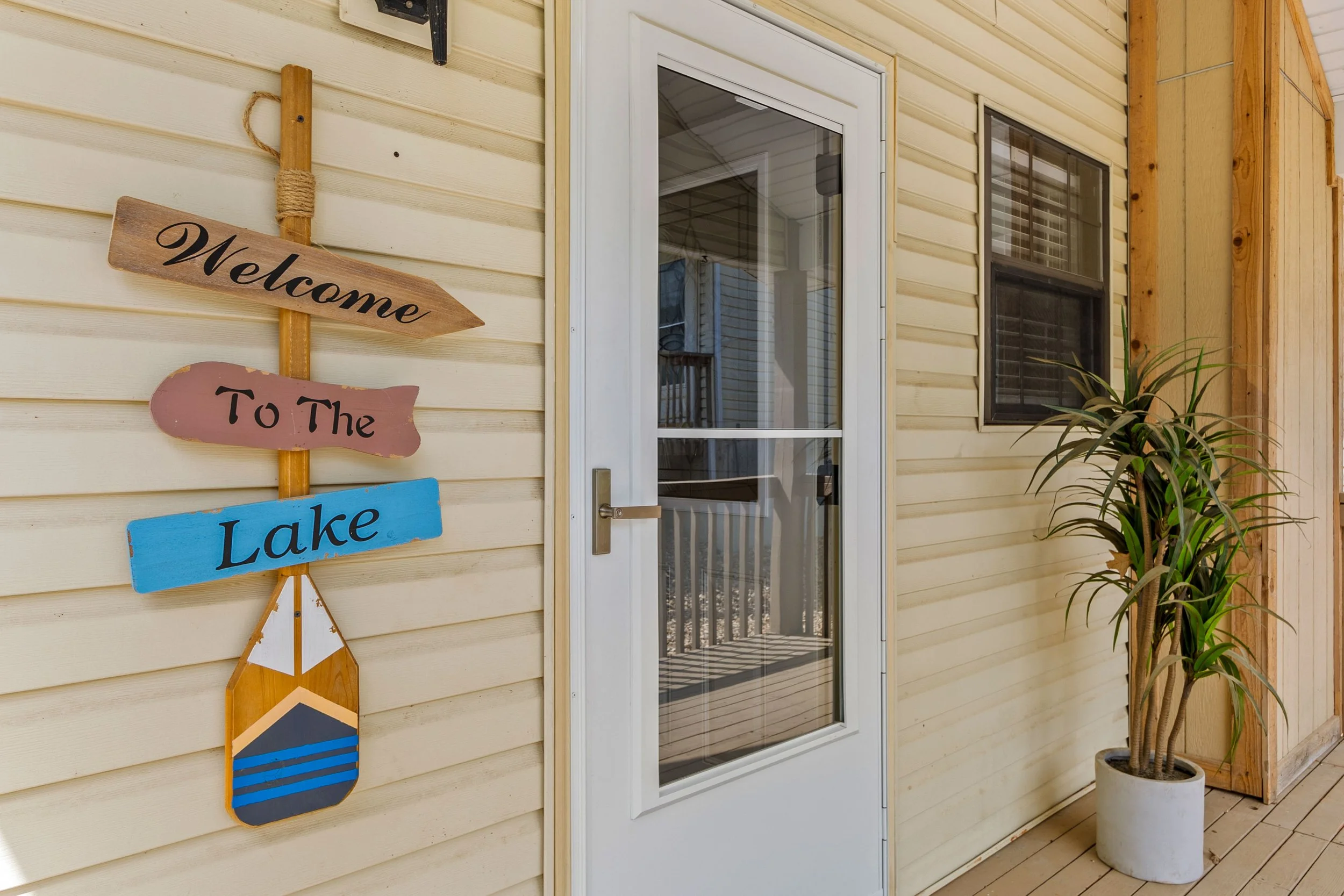 1615 Nichols Rd (3).jpg