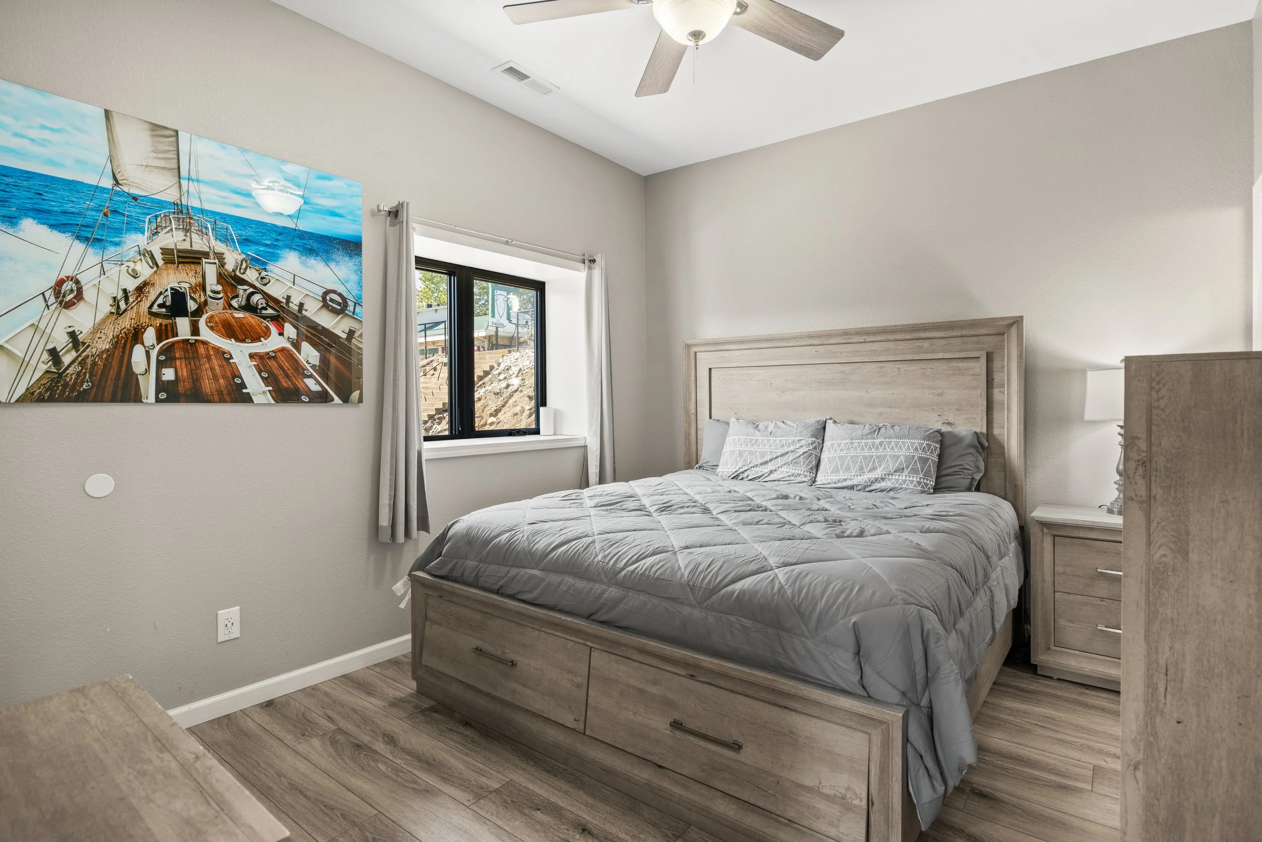 1165 Bagnell Dam Blvd #B (20).jpg