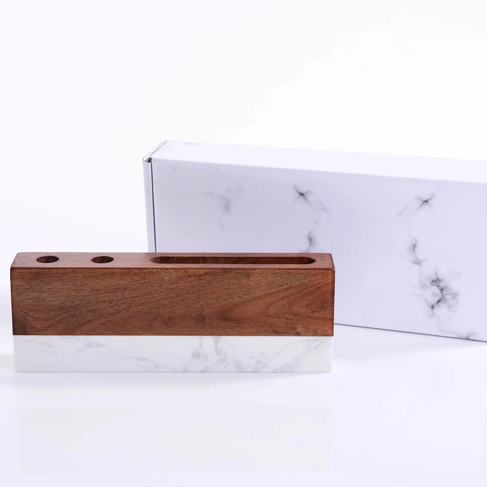 Marble-Wood-Desk-Name-Plate_ebc7c655-ef59-4071-a27e-fdf2174fe5b0-6.jpg