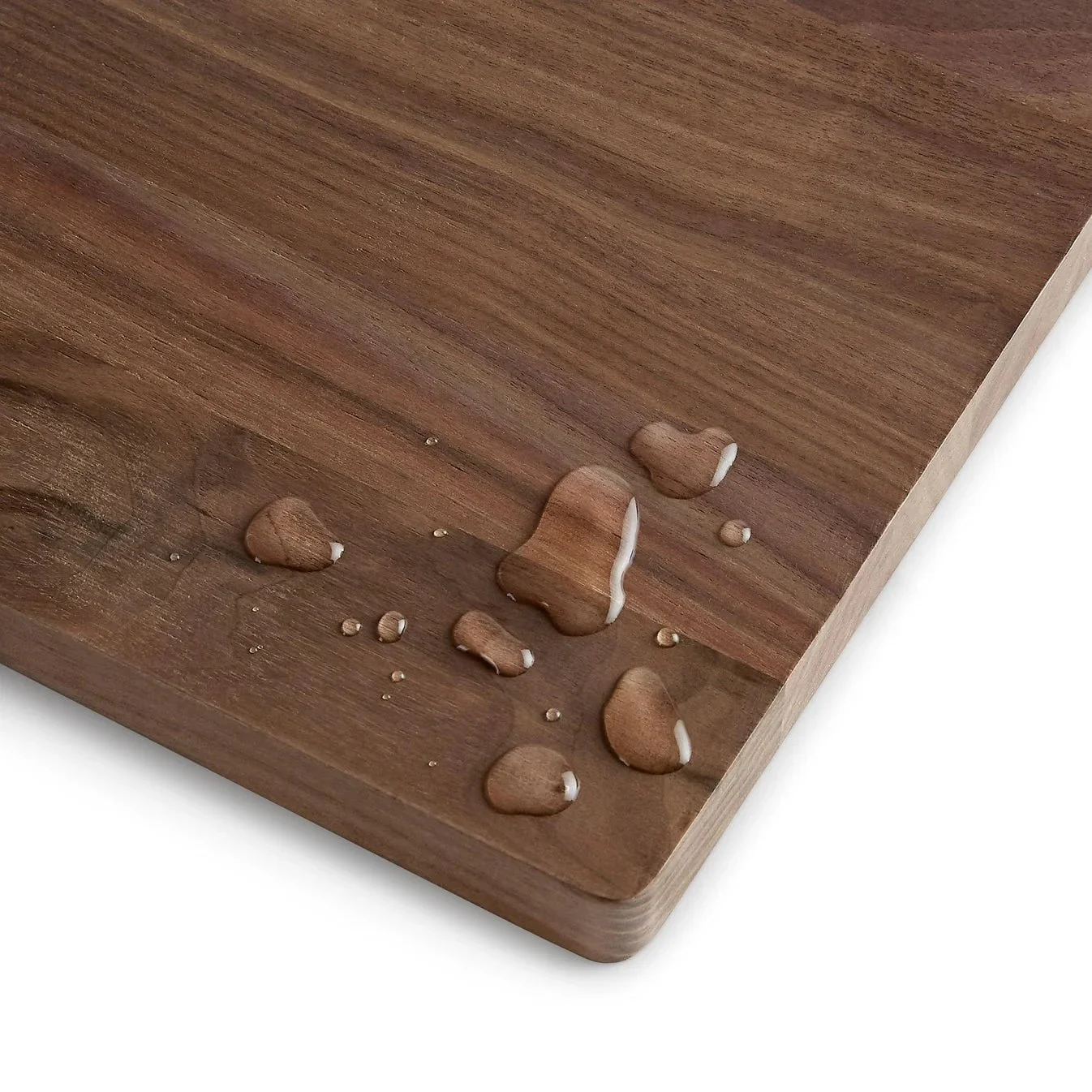walnut-cutting-board-water-14.webp