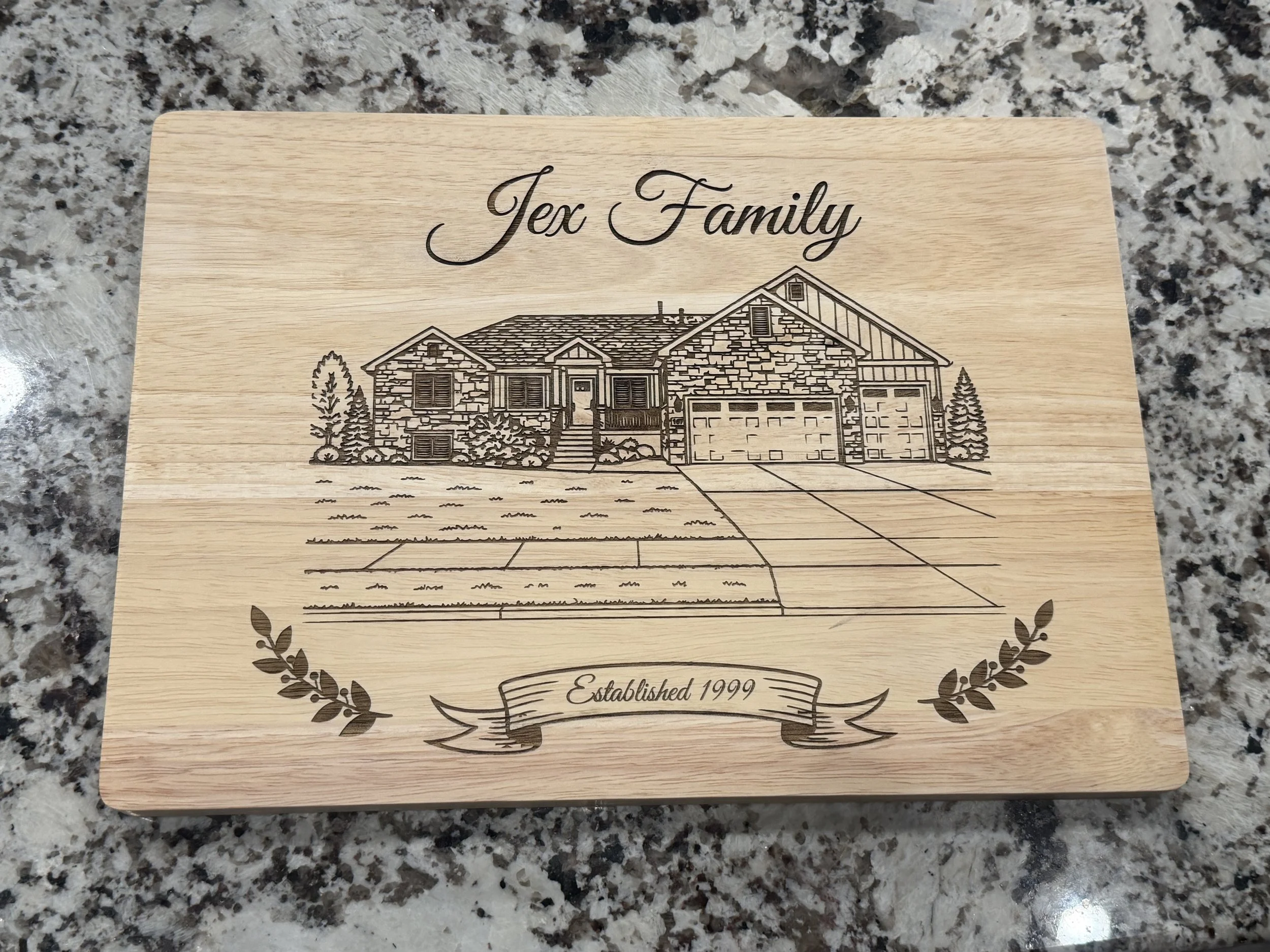 Engraved Rubberwood Cutting Board - Personalized with Your Name or Design