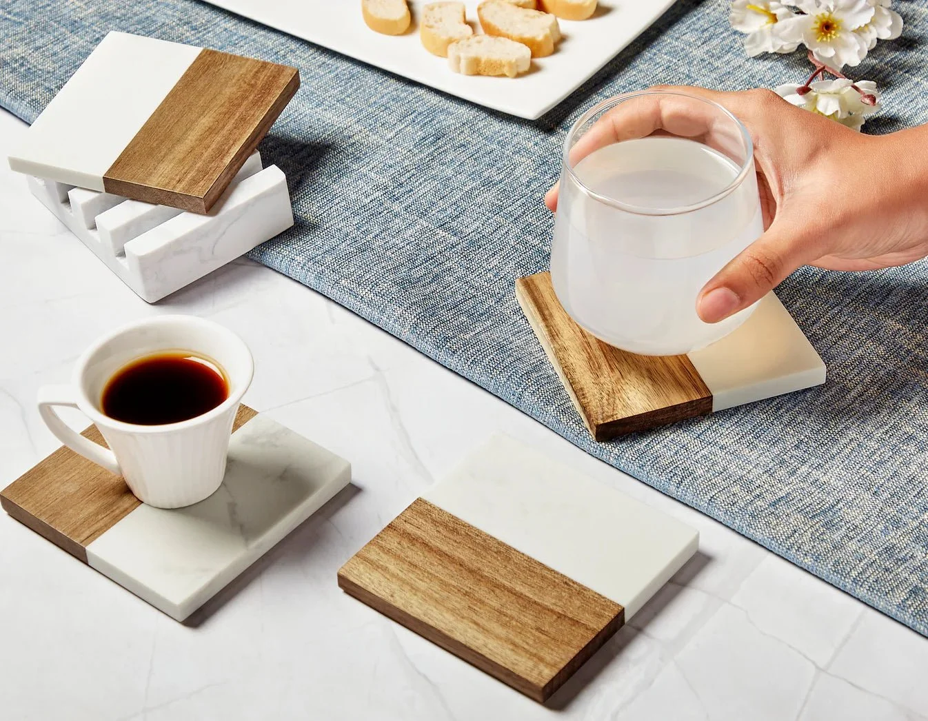 Marble_with_Acacia_Wood_Coasters_707ecab5-32a8-413b-afec-93cf6c11eb90-12.webp