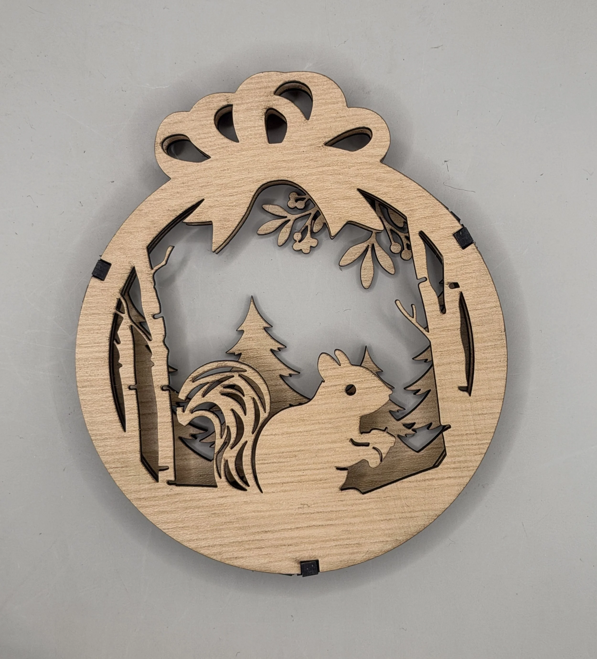 Squirrel ornament from the Woodland Animals 3-pack, maple