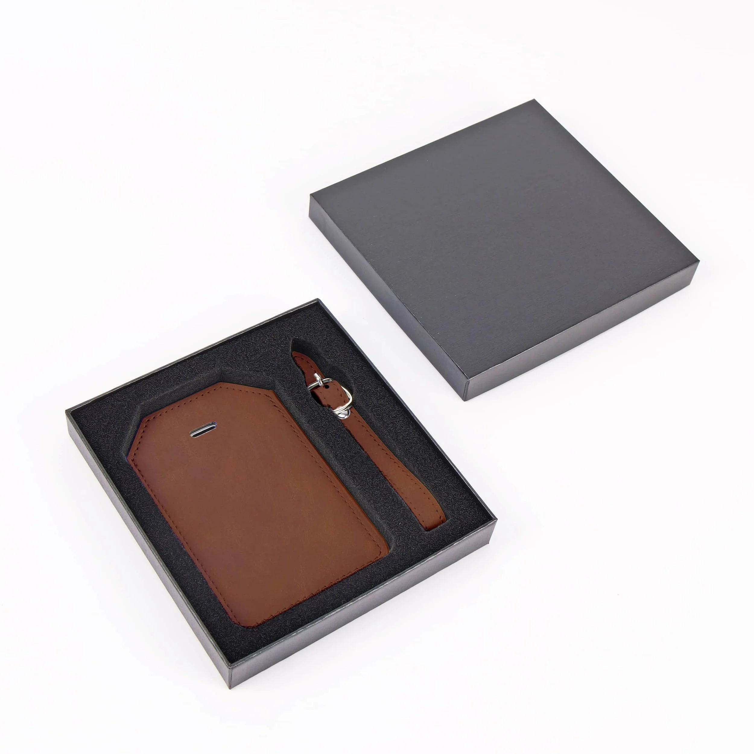 Laserette-Luggage-Tag-brown_ed2124ed-fbd1-4bc9-9517-c326679d7b03-30.jpg