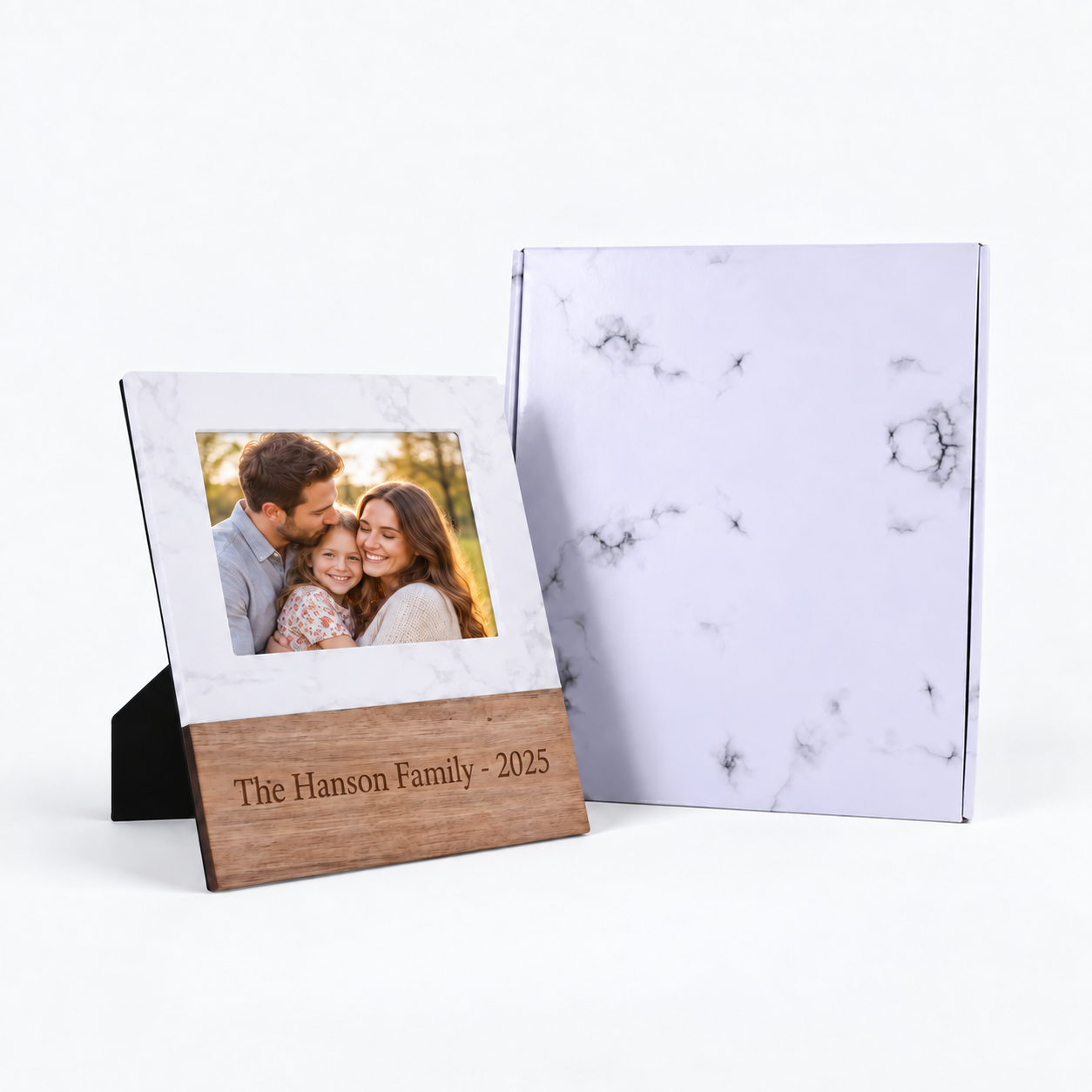 Marble-wood-picture-frame-Engraved.png