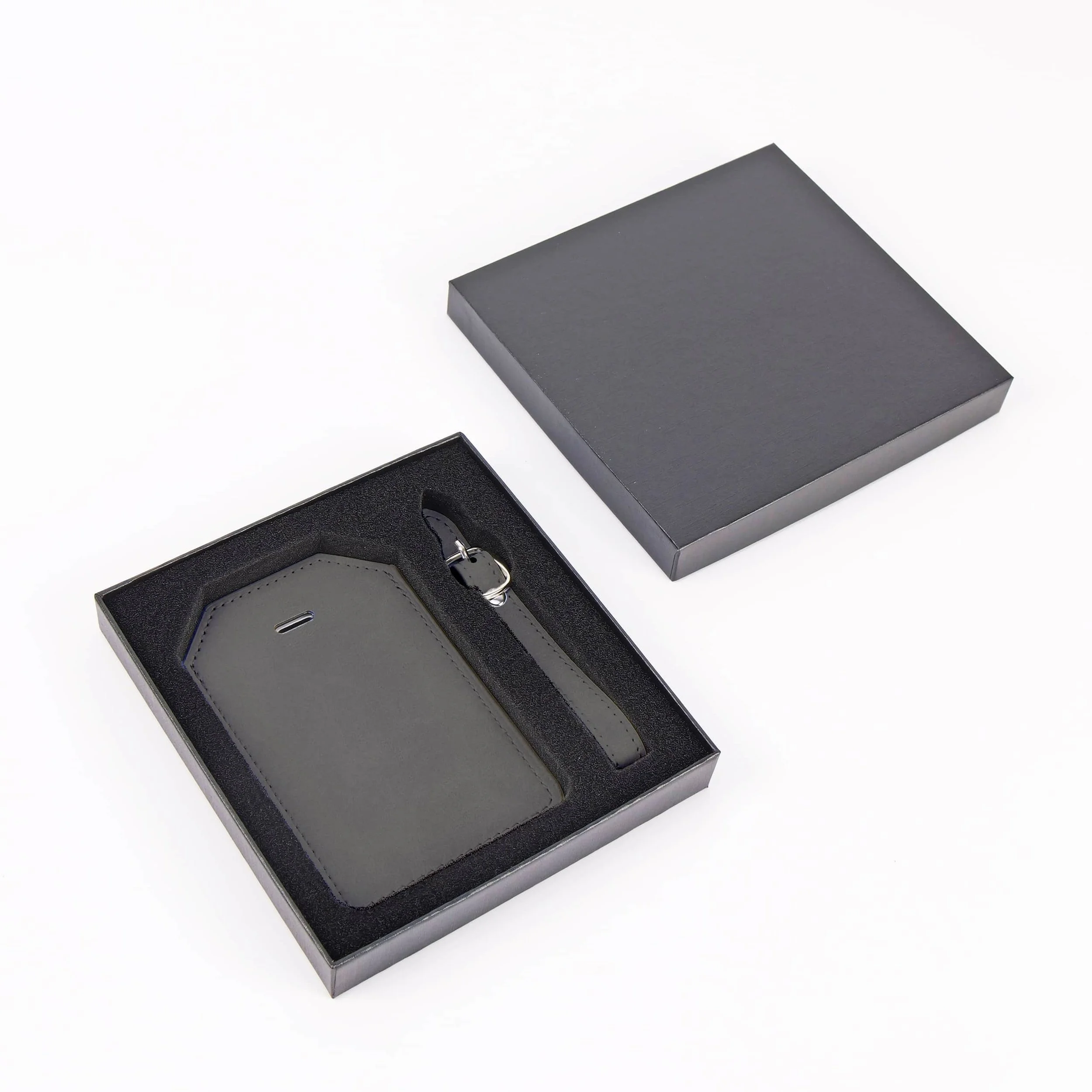 Laserette-Luggage-Tag-grey-38.jpg