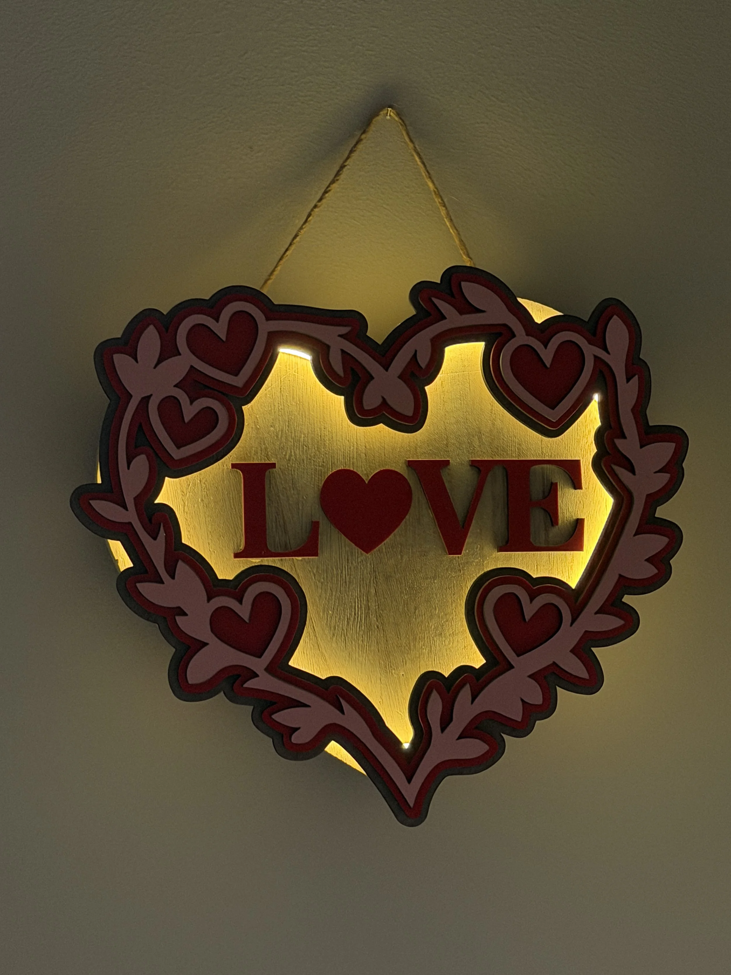lighted-valentines-love-heart-sign_illuminated_close.JPG