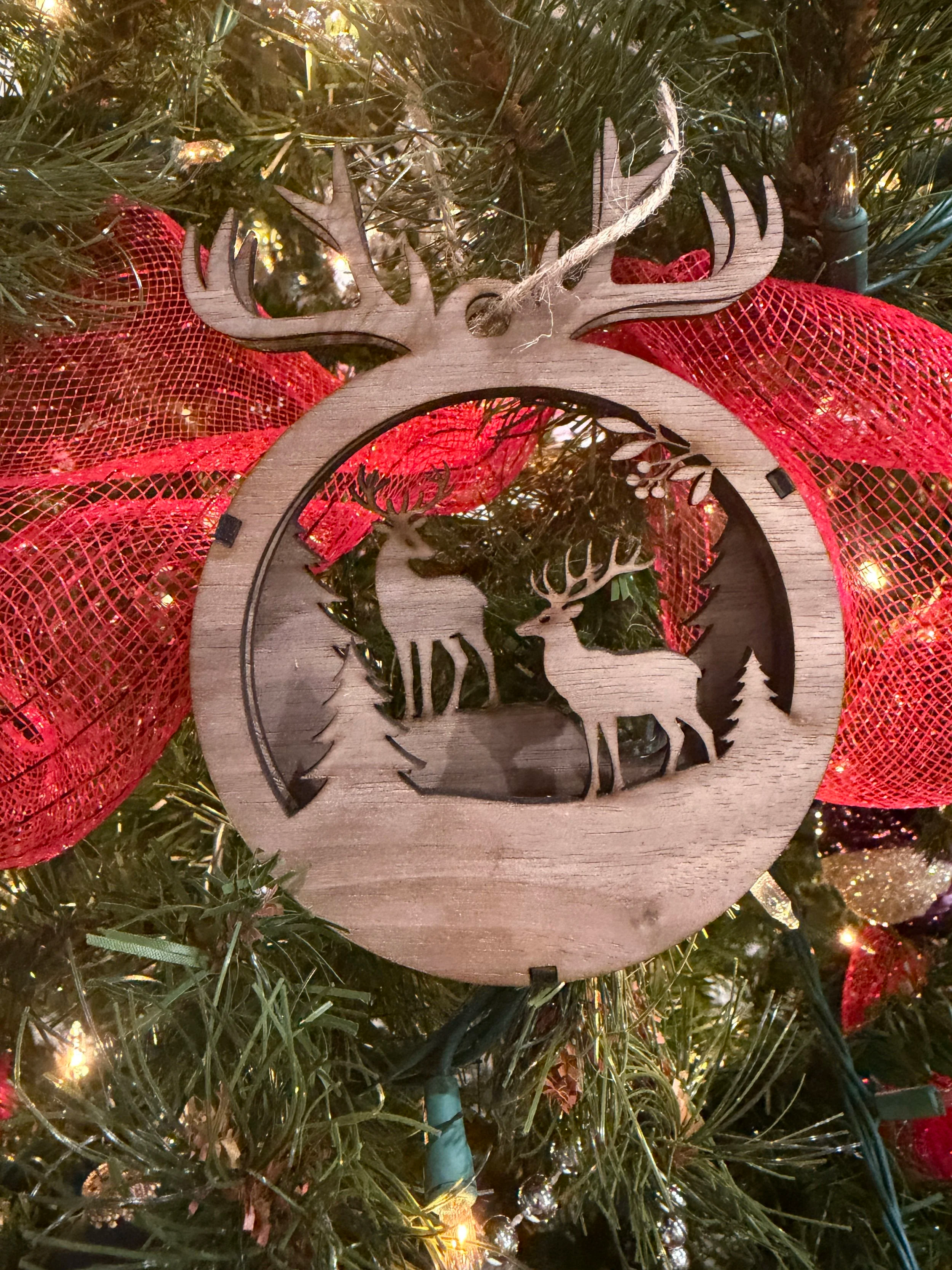 Deer+Ornament+on+Tree.png